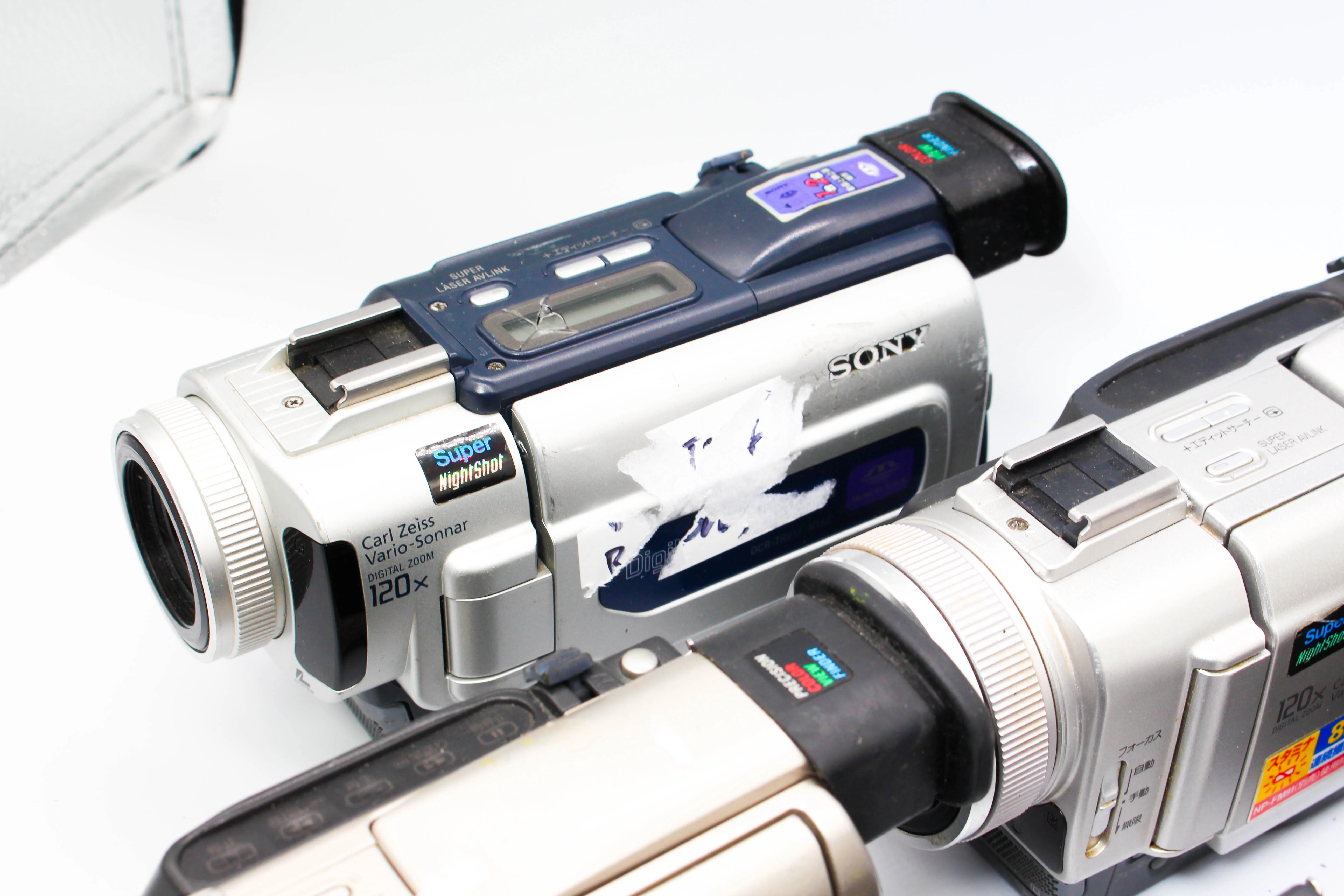 Assorted Faulty Sony MiniDV Digital Video Handycam Camcorder Cameras Inc. Sony DCR-TRV10 DCR-TRV20 - Image 3