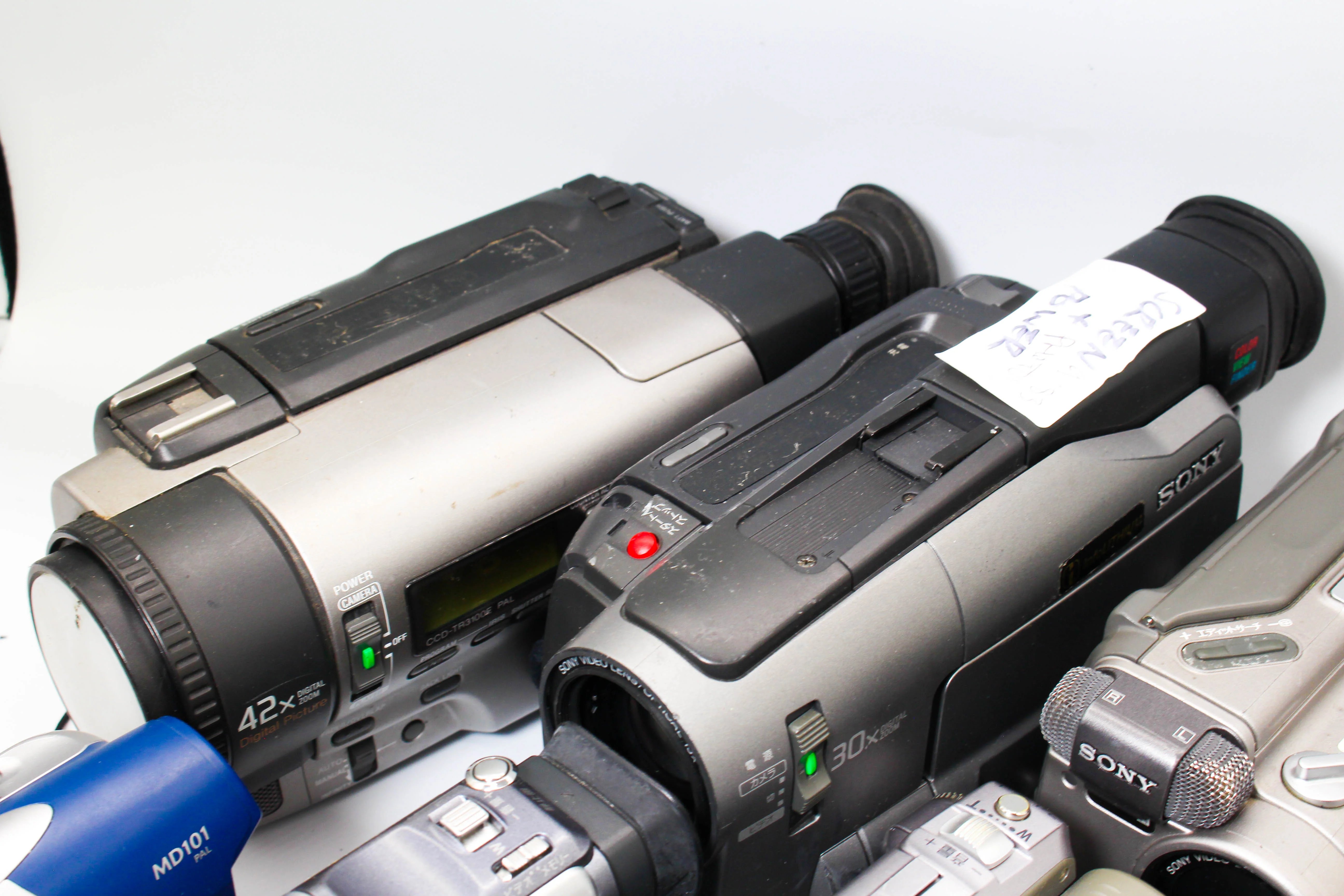 Assorted Faulty Sony Video8 Hi8 Video Handycam Camcorder Cameras Inc. Sony DCR-TRV310 CCD-TR3100 - Image 4