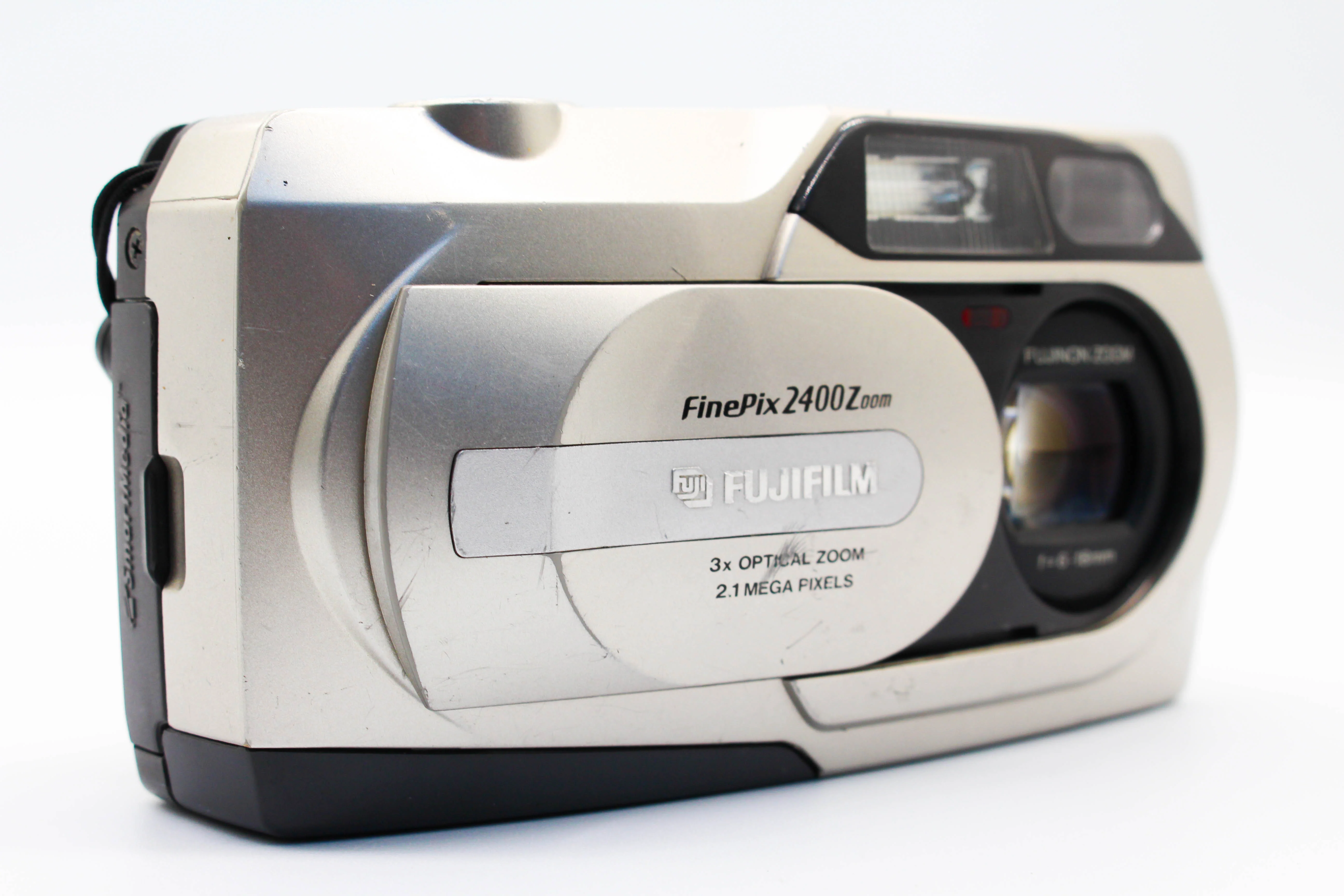 FujiFilm FinePix 2400 Zoom Smart Media Card Compact Digital Photo Retro Camera Digicam - Tested Bundle - Image 5