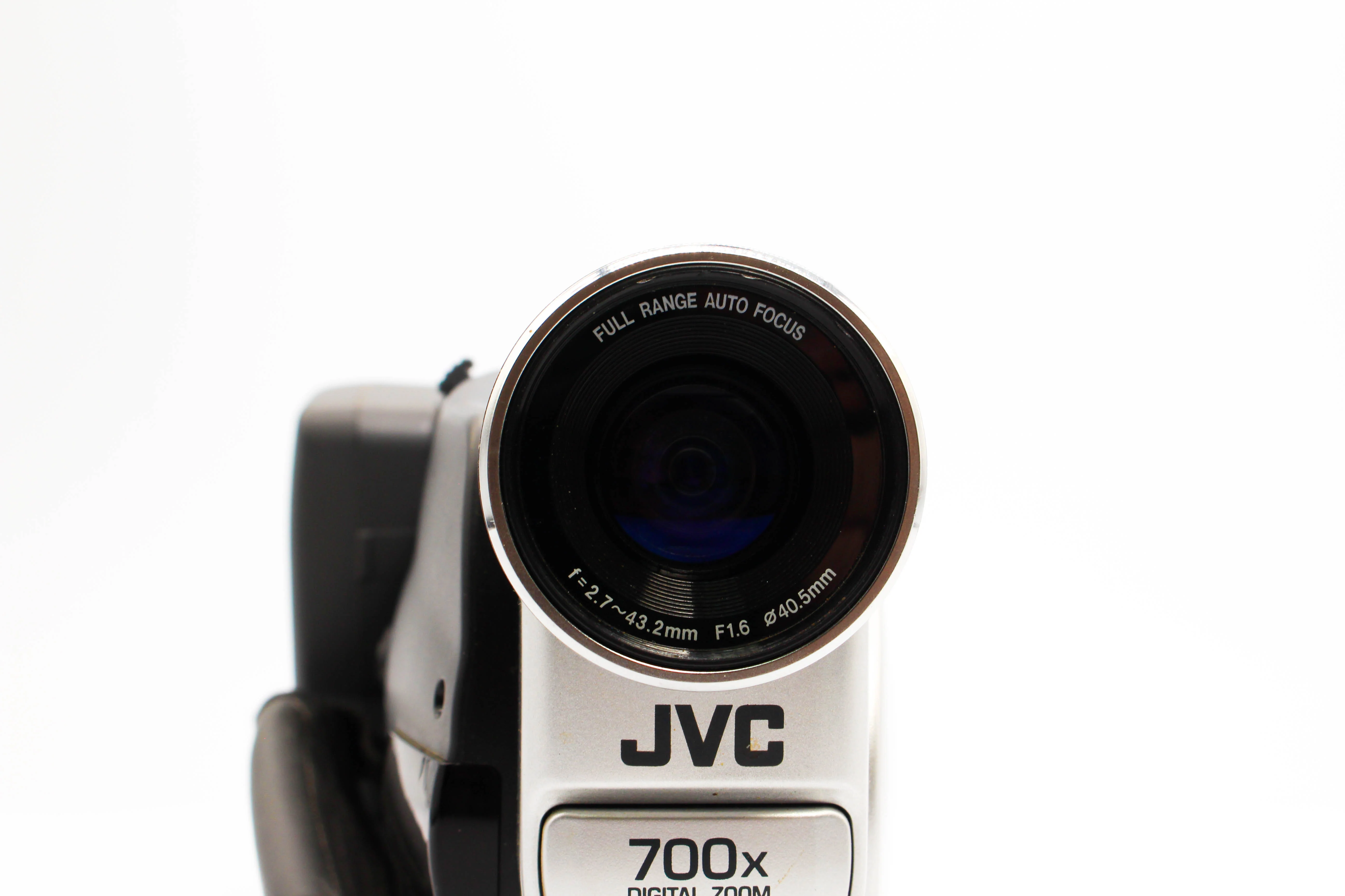 JVC GR-FX16EK Compact VHS Camcorder VHS-C Analog Video Handycam Camera - Tested Bundle Good - Image 7