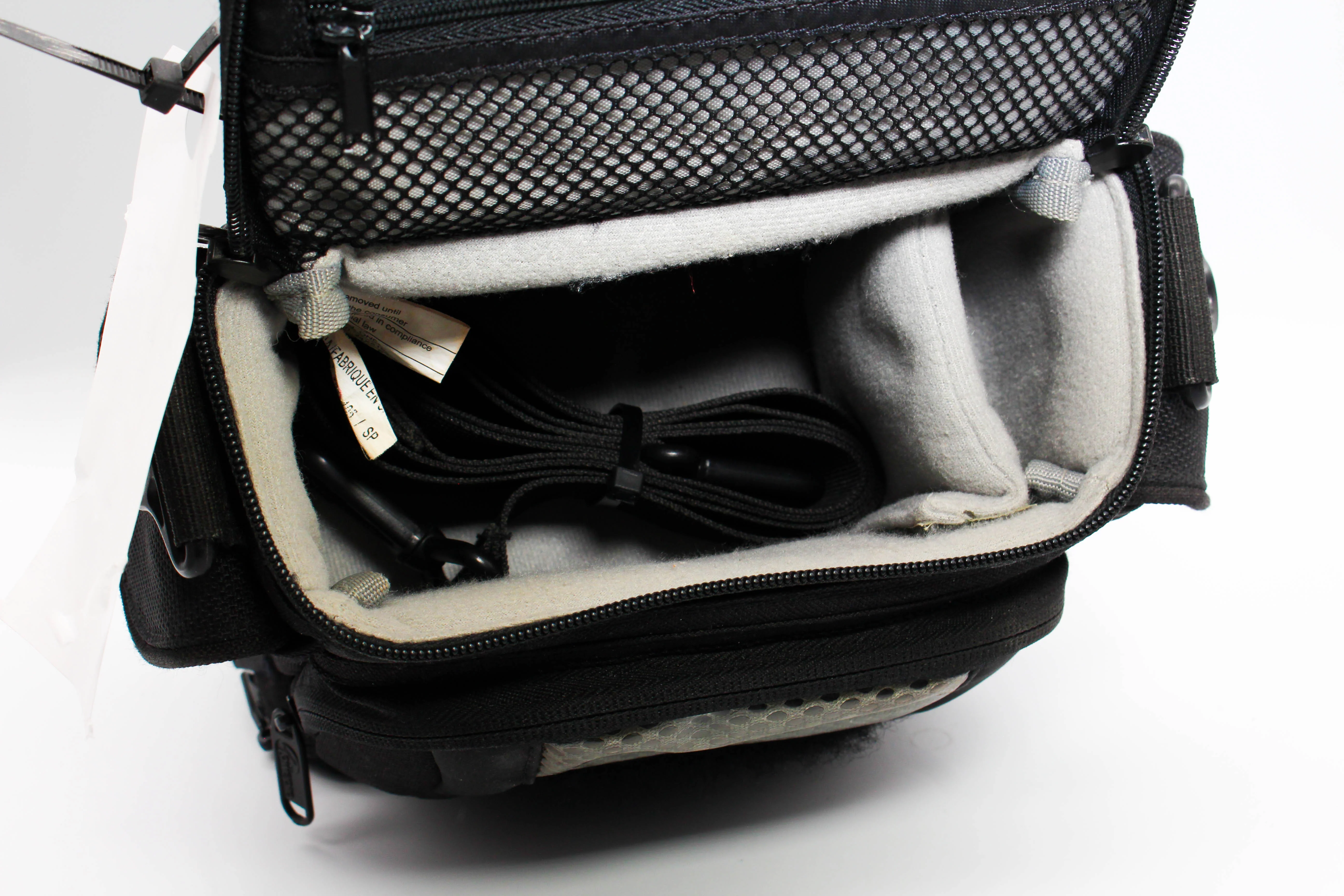 Lowepro Camera Bag Case For Camera Camcorder Drone Small Sized - Excellent - Image 2