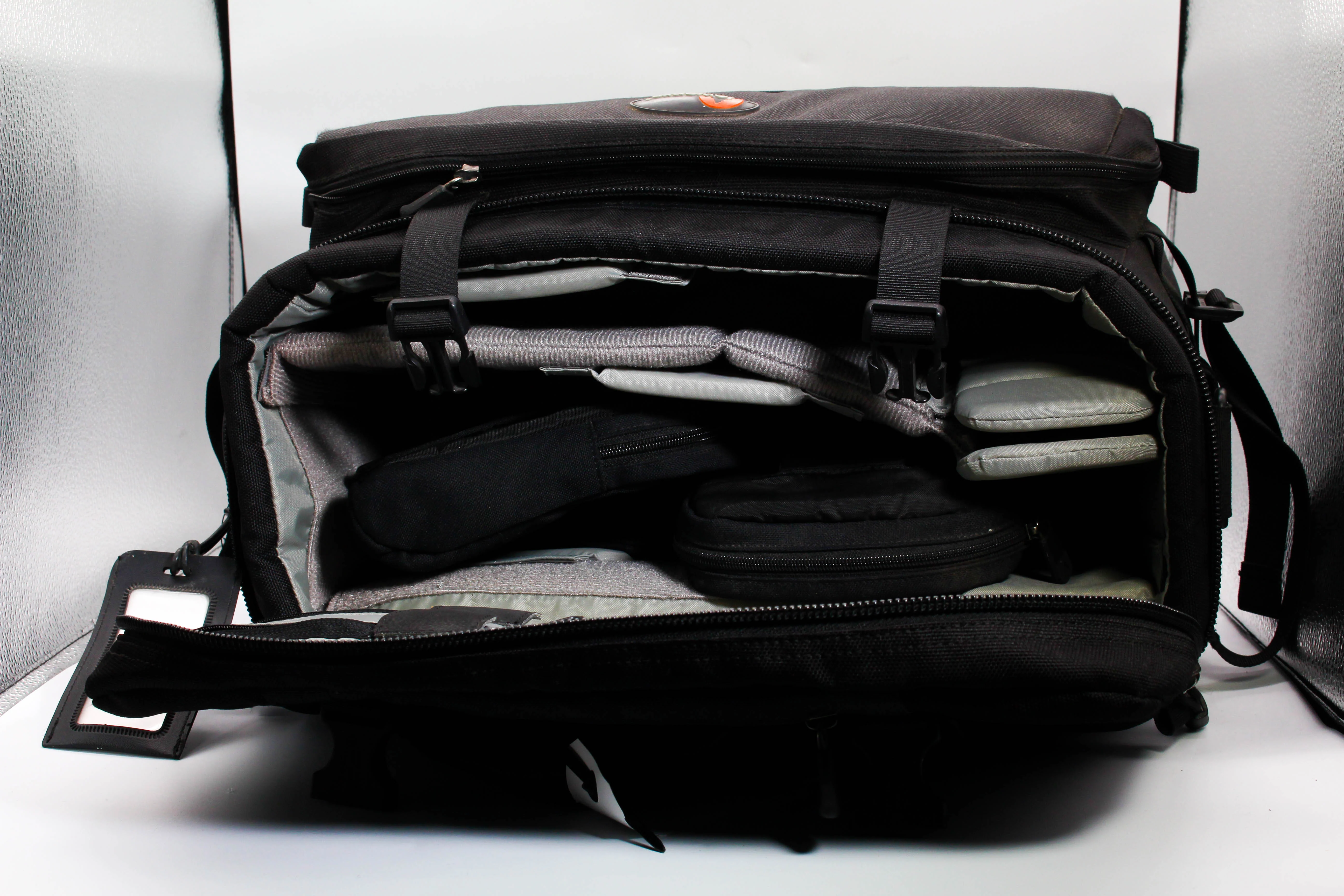 Lowepro Magnum AW Shoulder Carry Bag with Dividers and Extra Carry Pouch For Camera Camcorder DSLR Drone - Good - Image 2