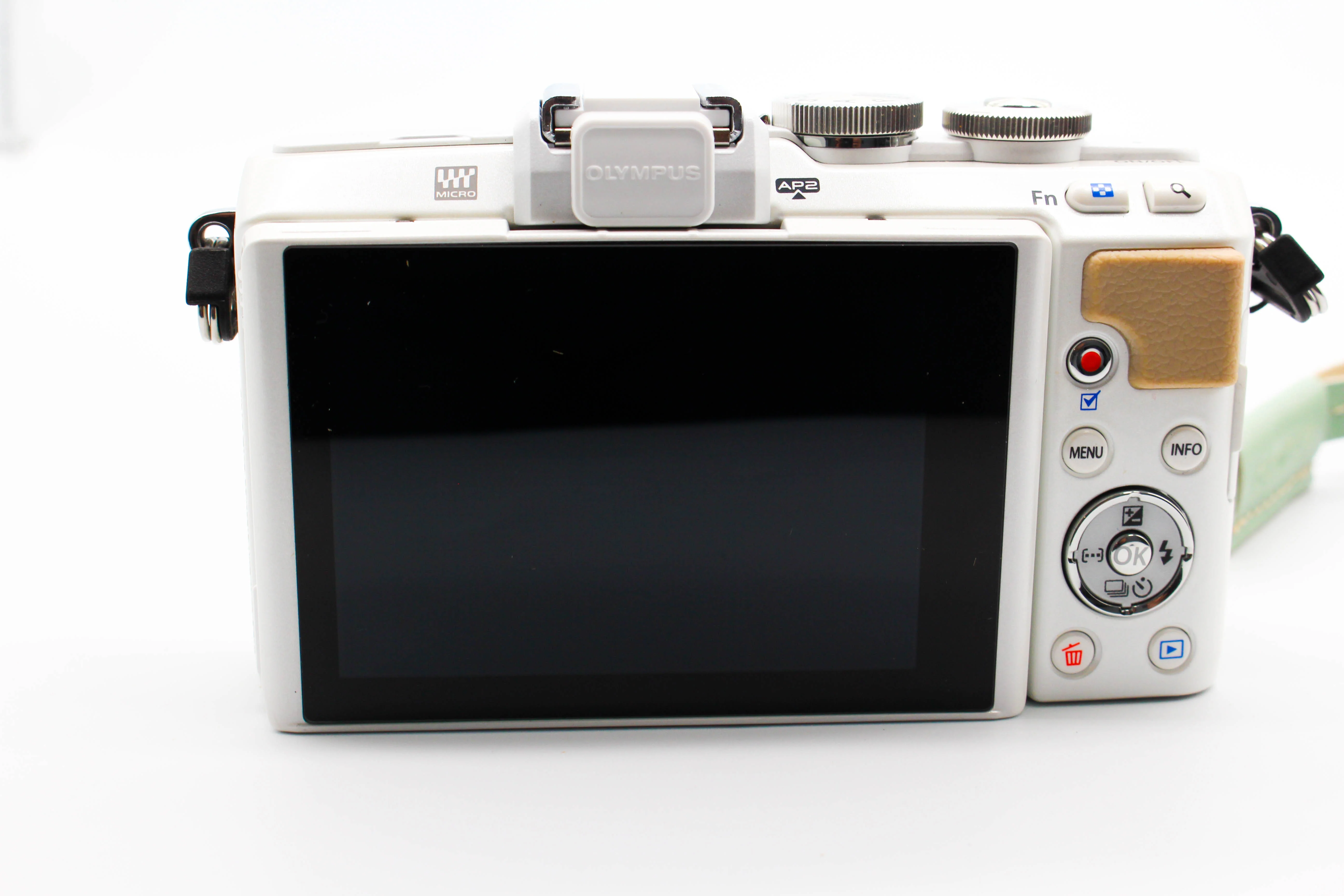 Olympus Pen Lite E-PL7 Mirrorless Micro Four Thirds Digital Camera Body  - Tested Bundle Excellent - Image 7