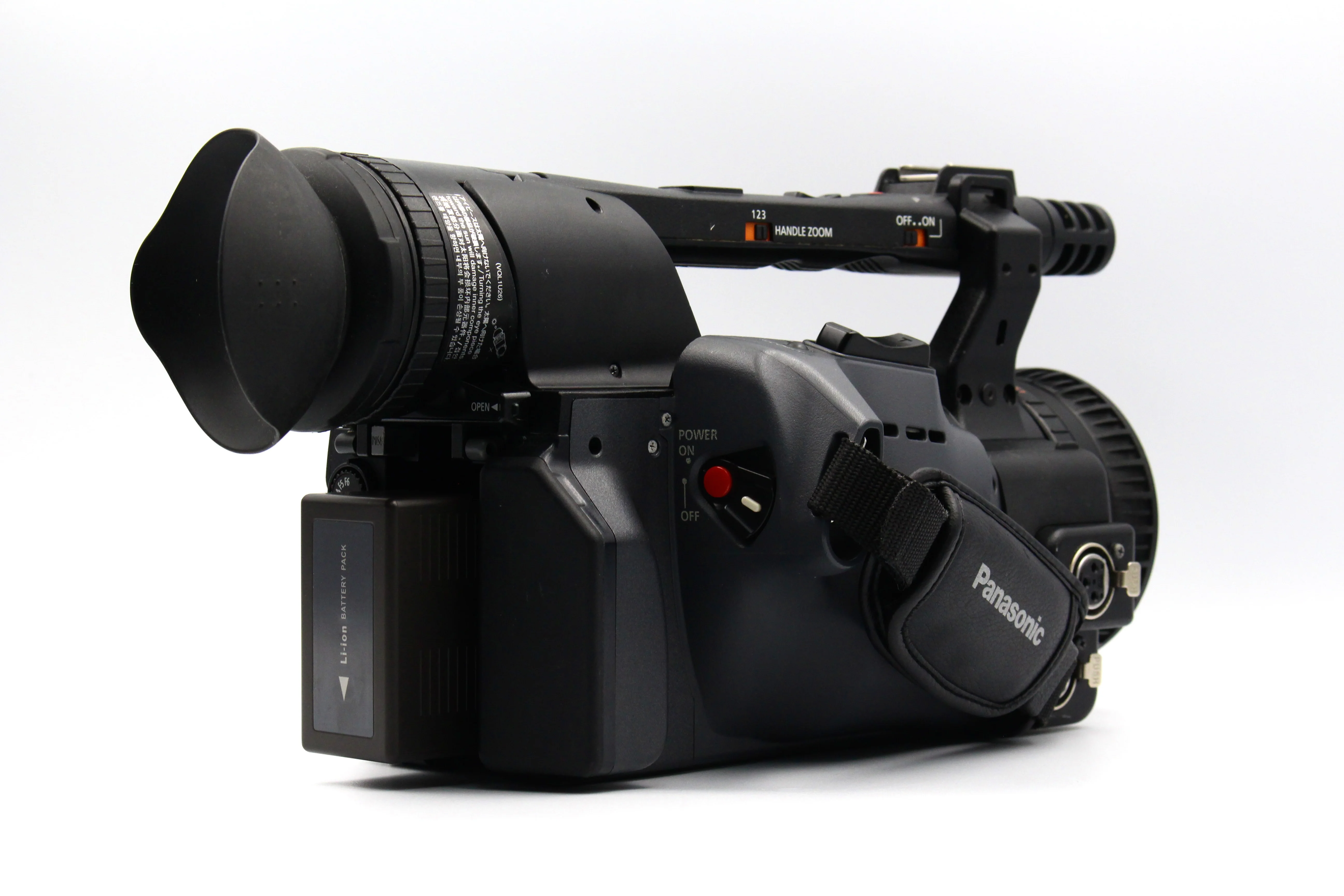 Panasonic AG-HMC151E Digital Video Camcorder - Image 5