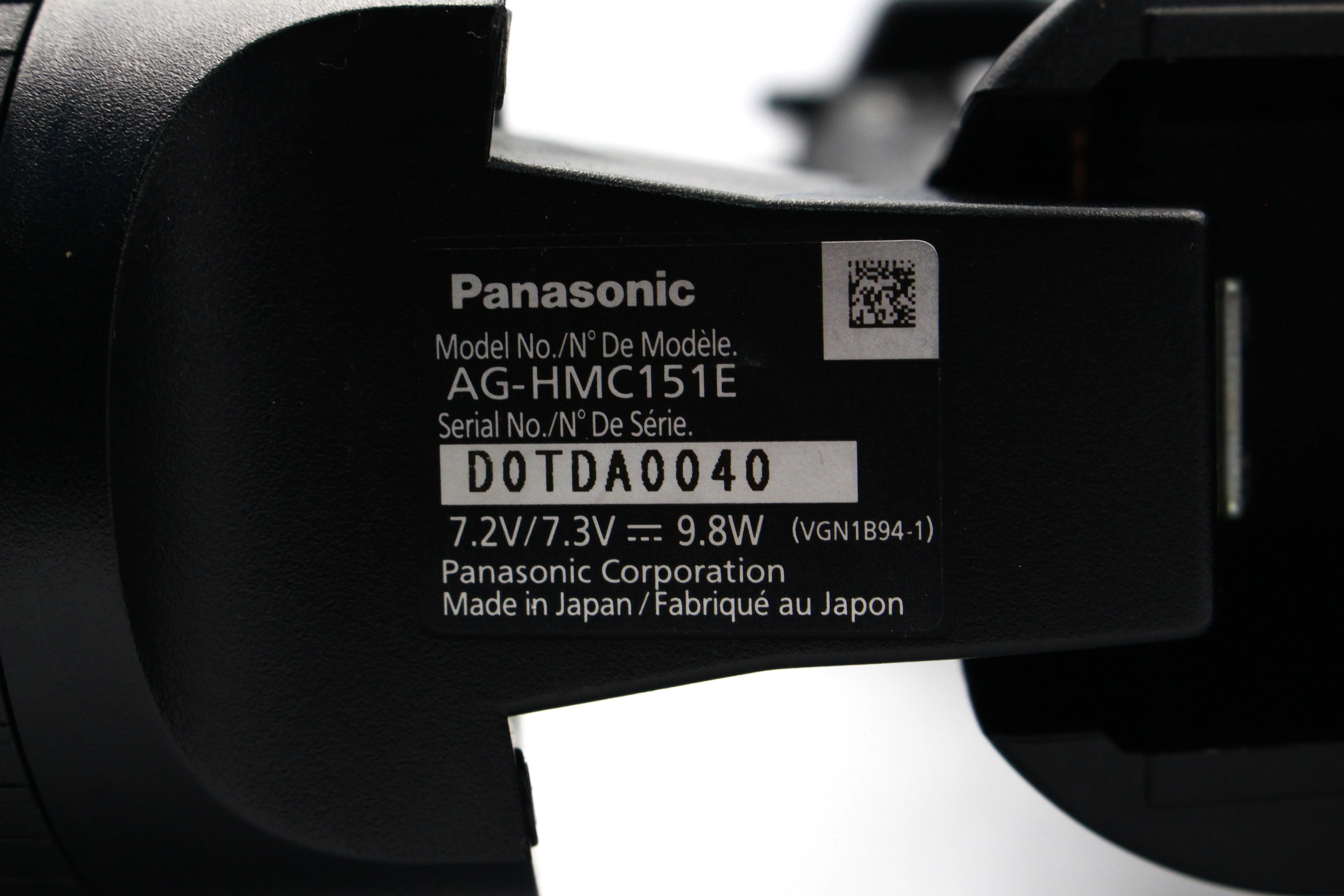 Panasonic AG-HMC151E Digital Video Camcorder - Image 9