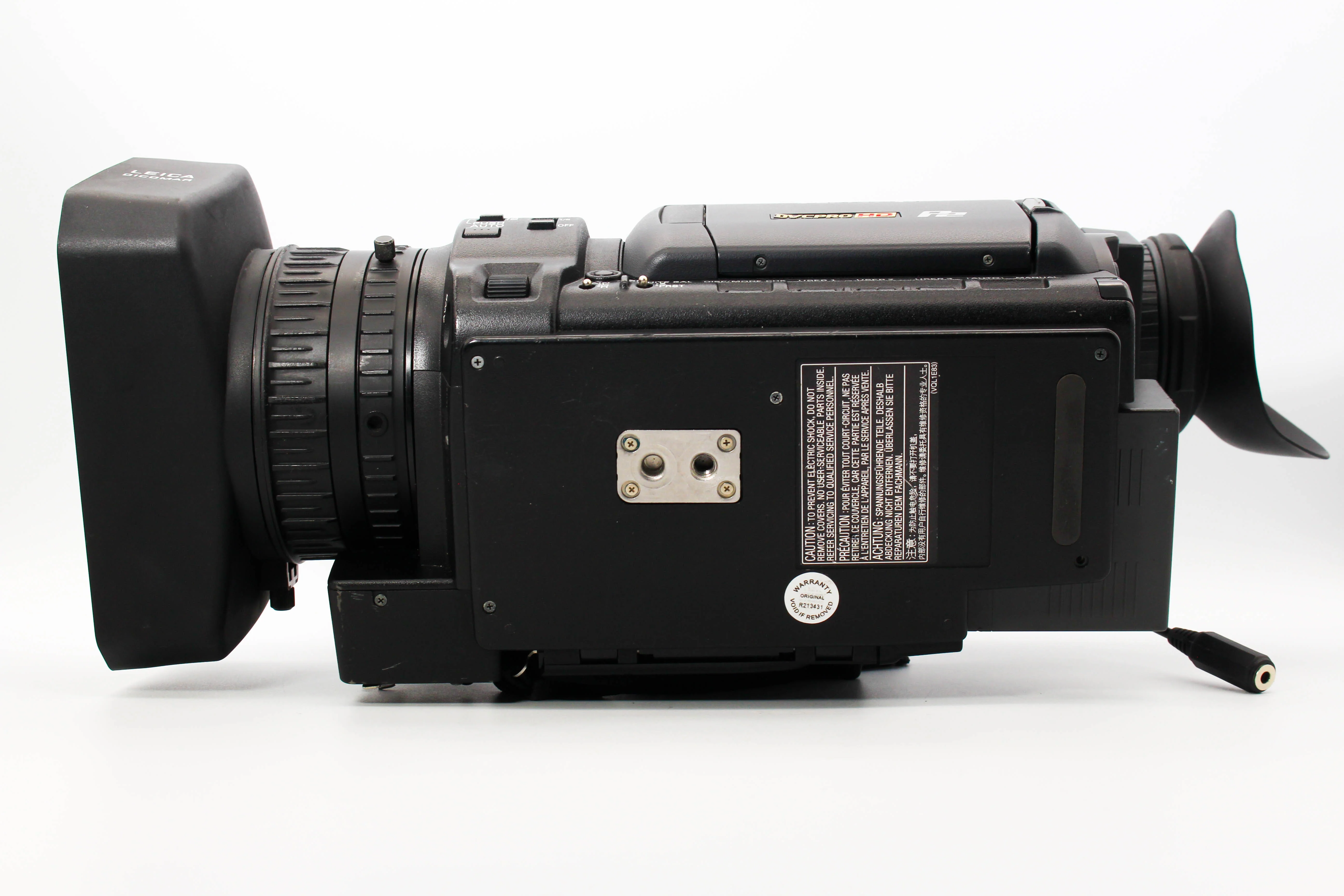 Panasonic AG-HVX200E MiniDV P2 HD Digital Video Camera Camcorder - Image 7