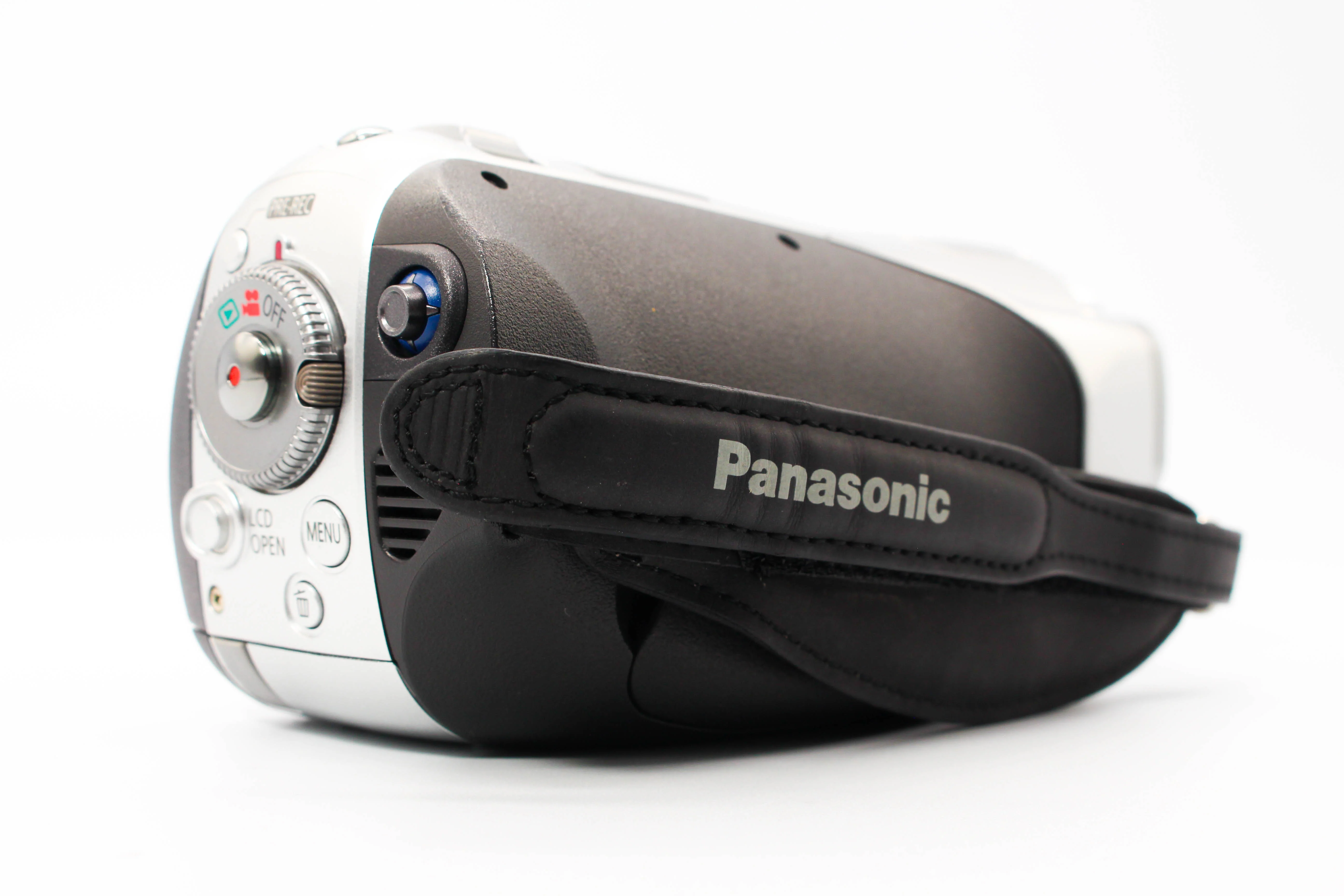 Panasonic HDC-SD5 HD SD Card Digital Video Camcorder - Tested Bundle Excellent - Image 4