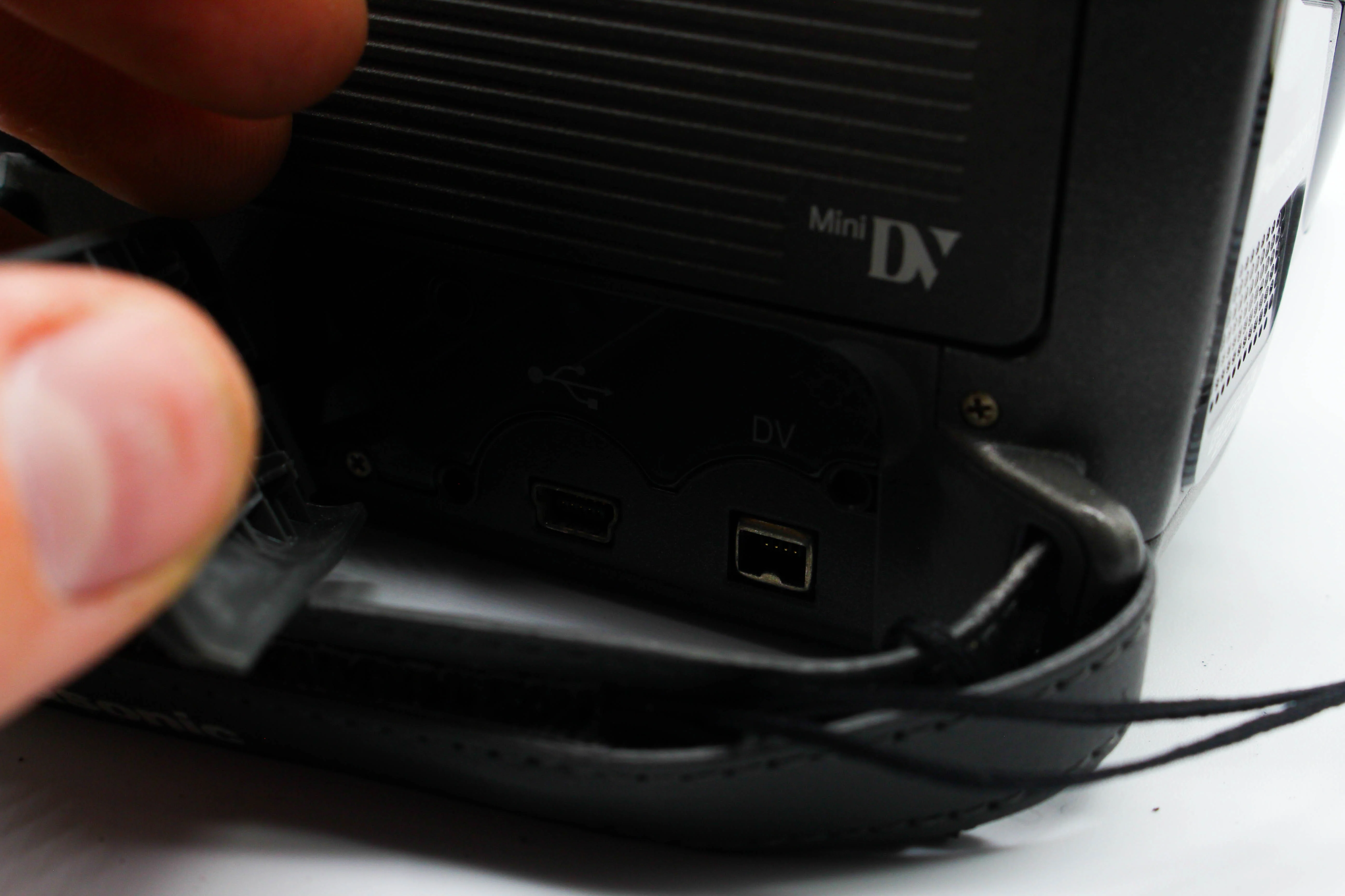 Panasonic NV-GS21EG MiniDV DIgital Video Handycam Camcorder Camera (Read) - Tested Bundle - Image 7
