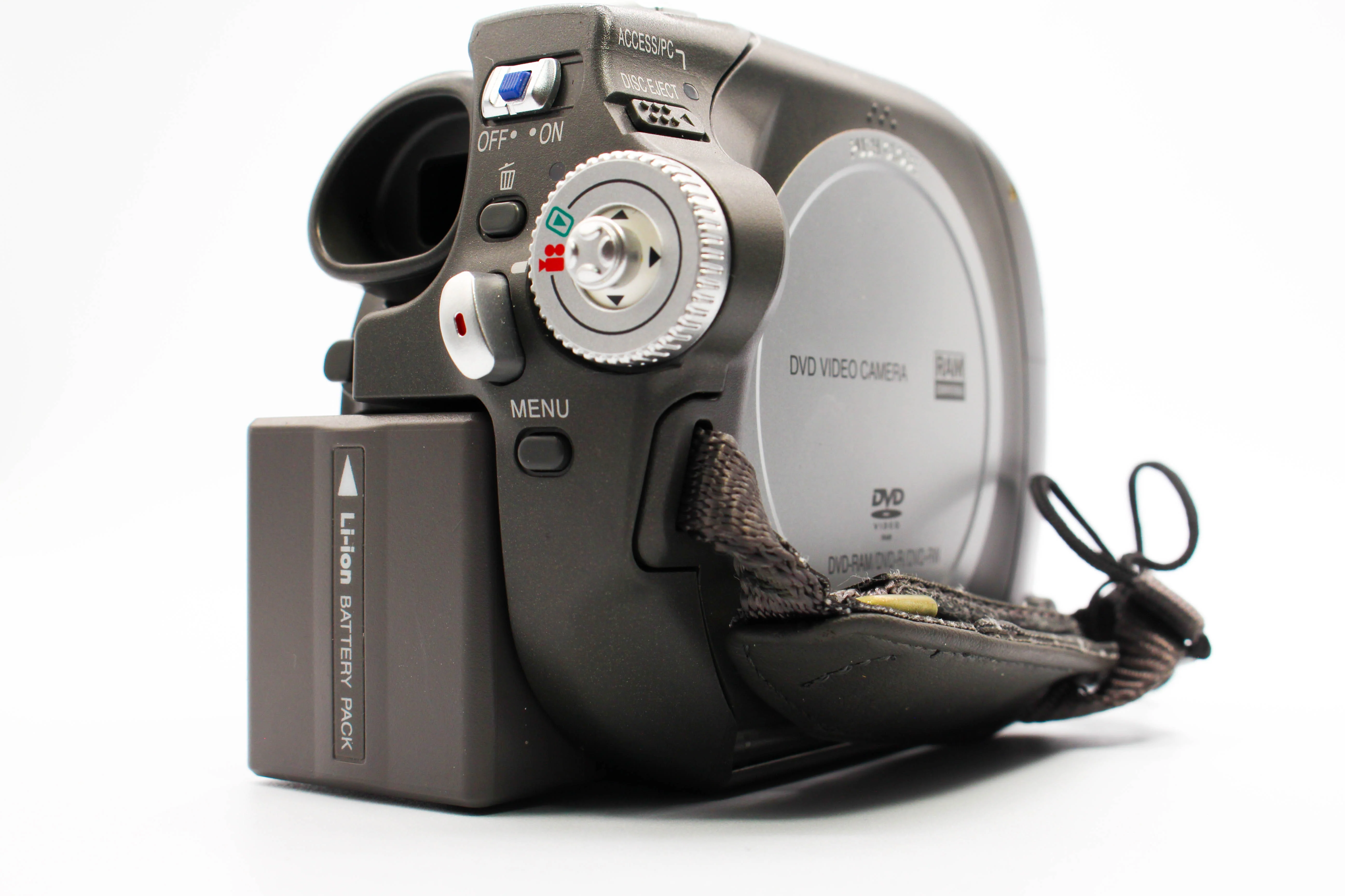 Panasonic VDR-D100EB DVD Video Handycam Camcorder Camera - Tested Bundle Good - Image 4