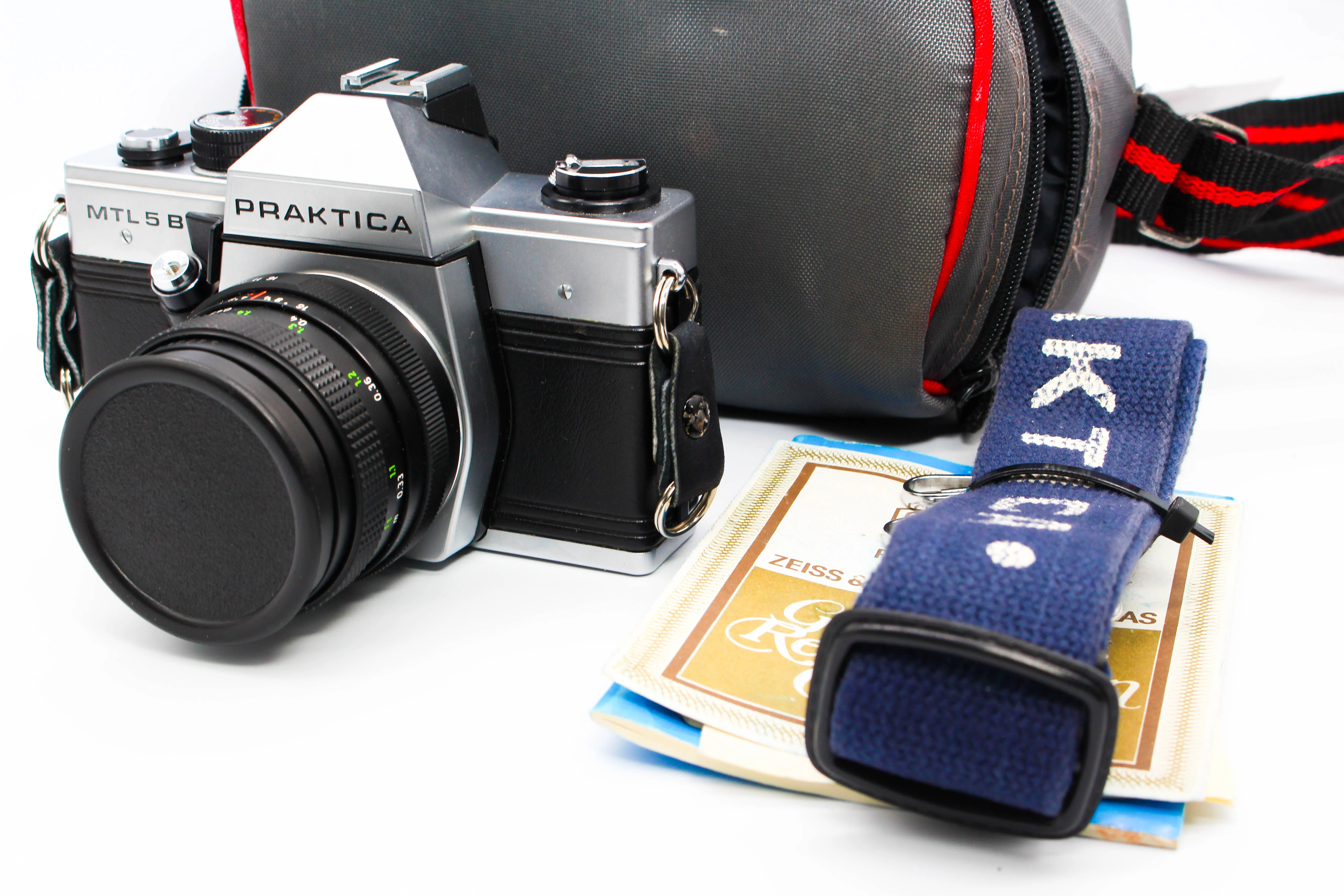 Praktica MTL5B SLR 35mm Film Camera With Pentacon 50mm f/1.8 Lens - Tested Bundle Excellent - Image 2