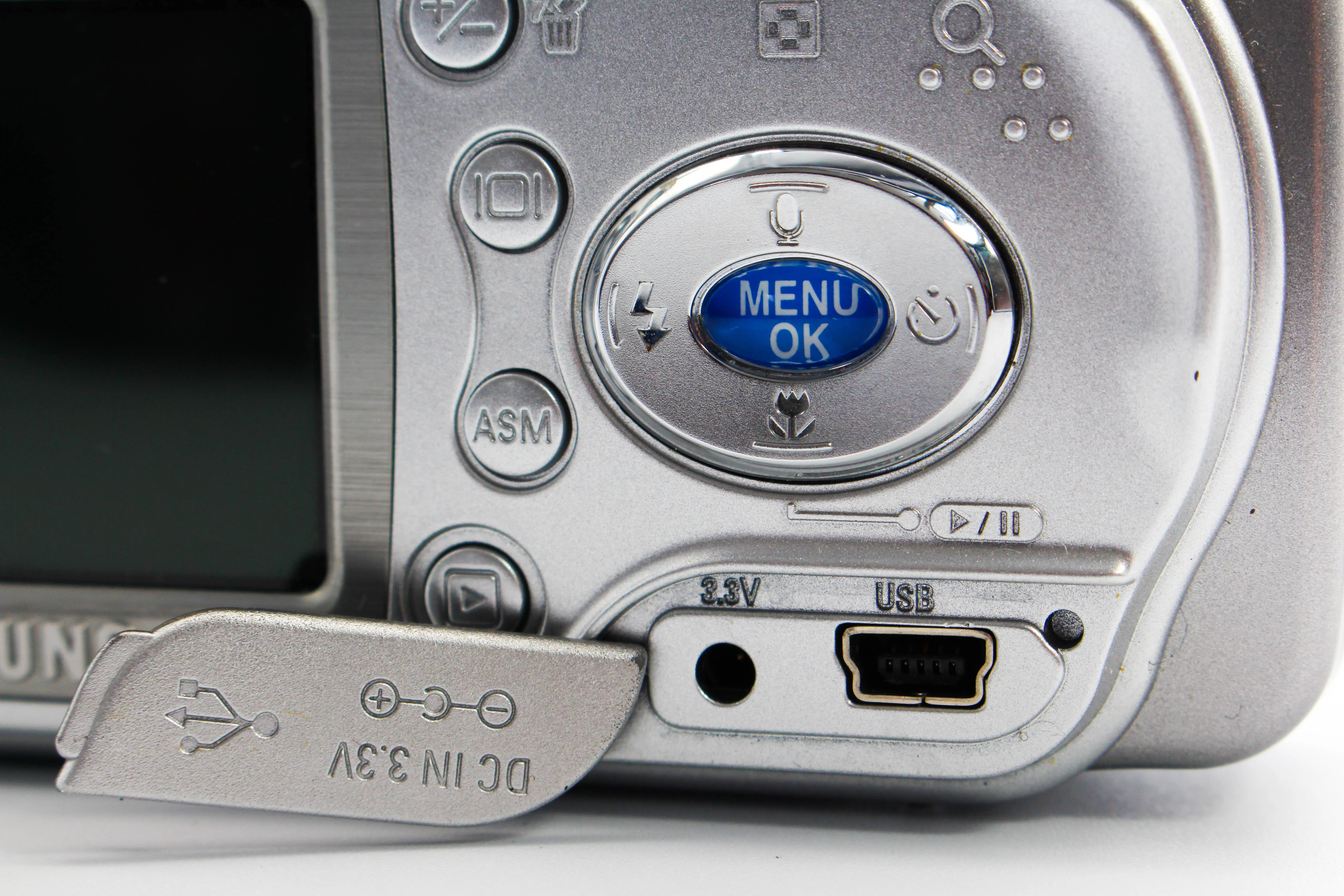 Samsung Digimax A7 SD Card Digital Compact Photo Video Camera Digicam - Tested Bundle - Image 6