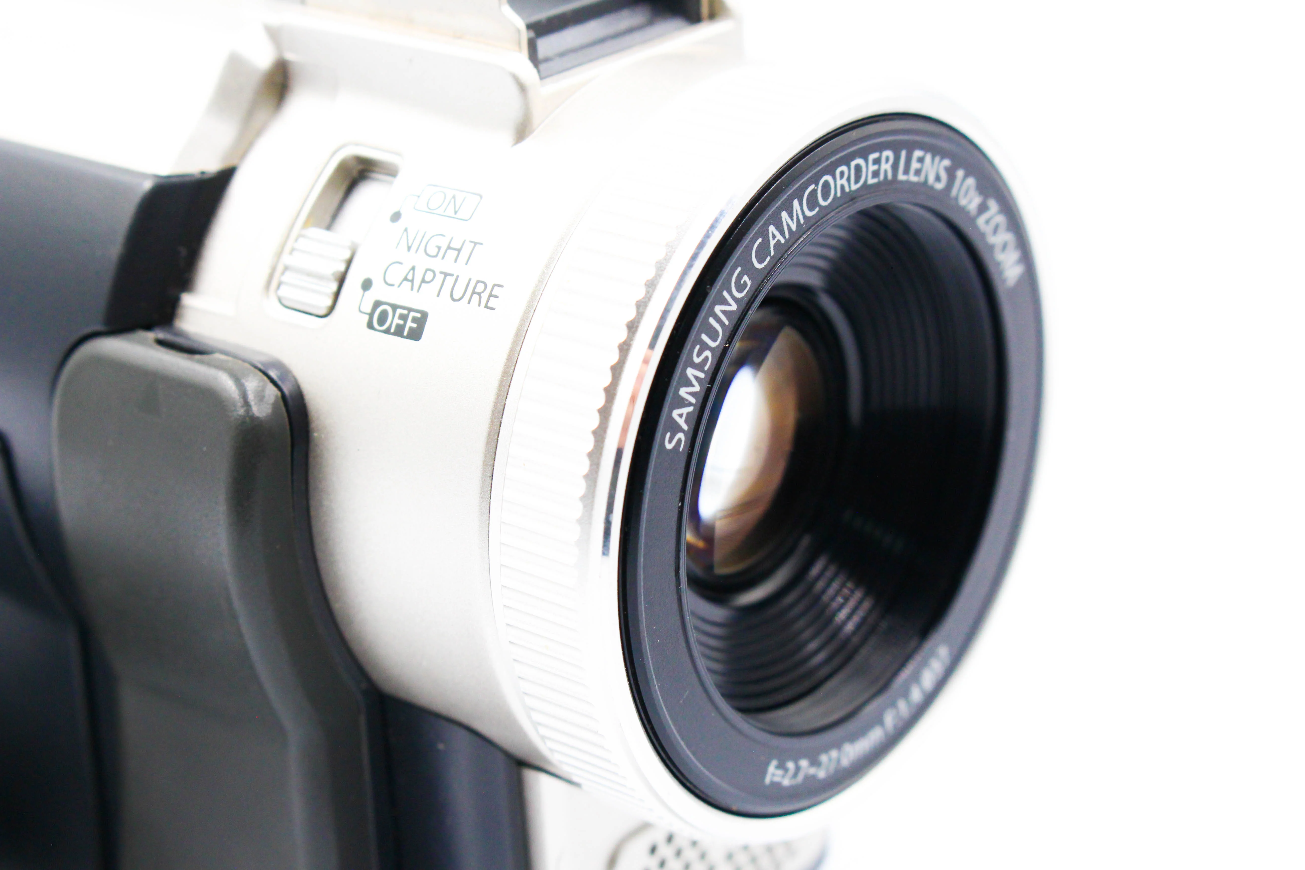 Samsung VP-D80 MiniDV Handycam Digital Video Camera Camcorder (Read) - Tested Bundle - Image 11
