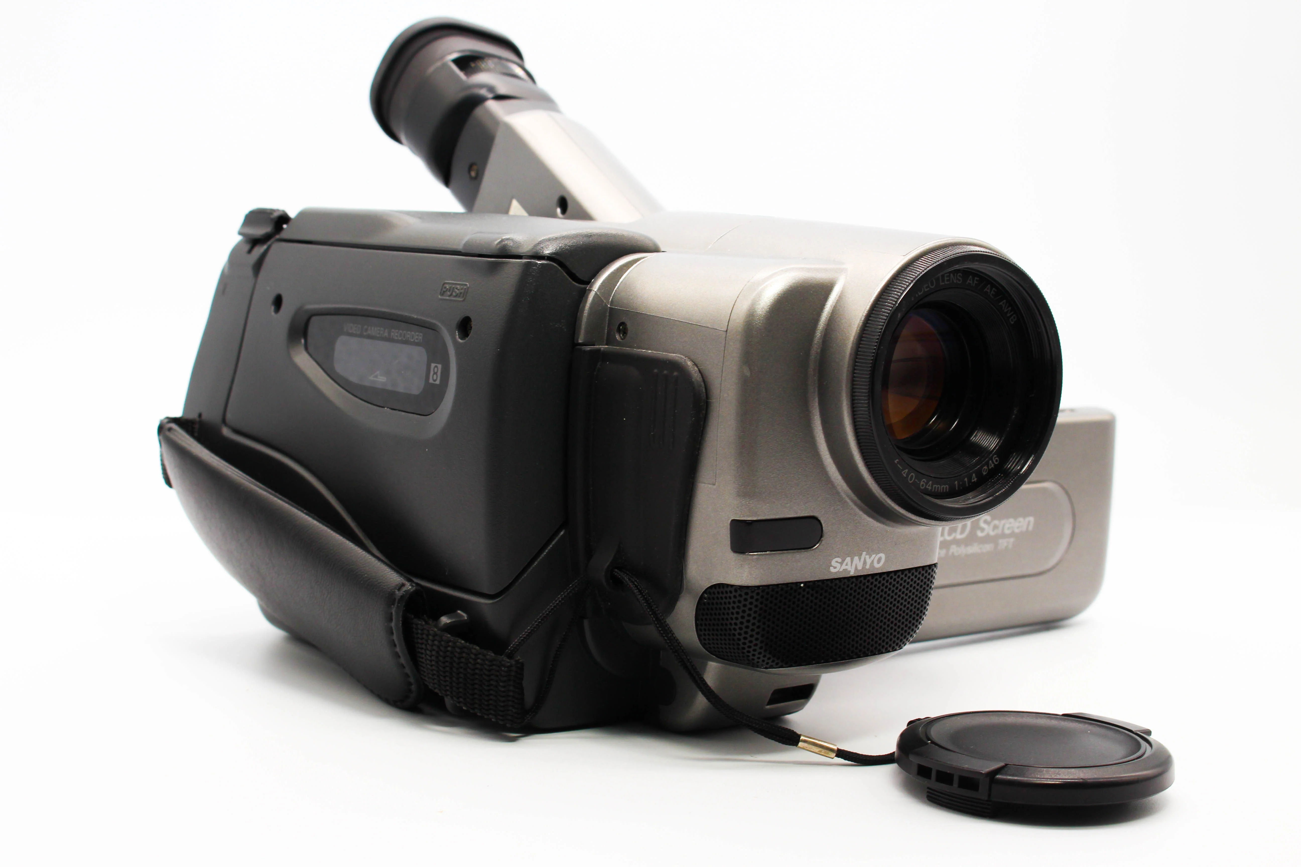 Sanyo VM-LC100P Video8 8mm Handycam Camcorder Camera - Tested Bundle Good - Image 3