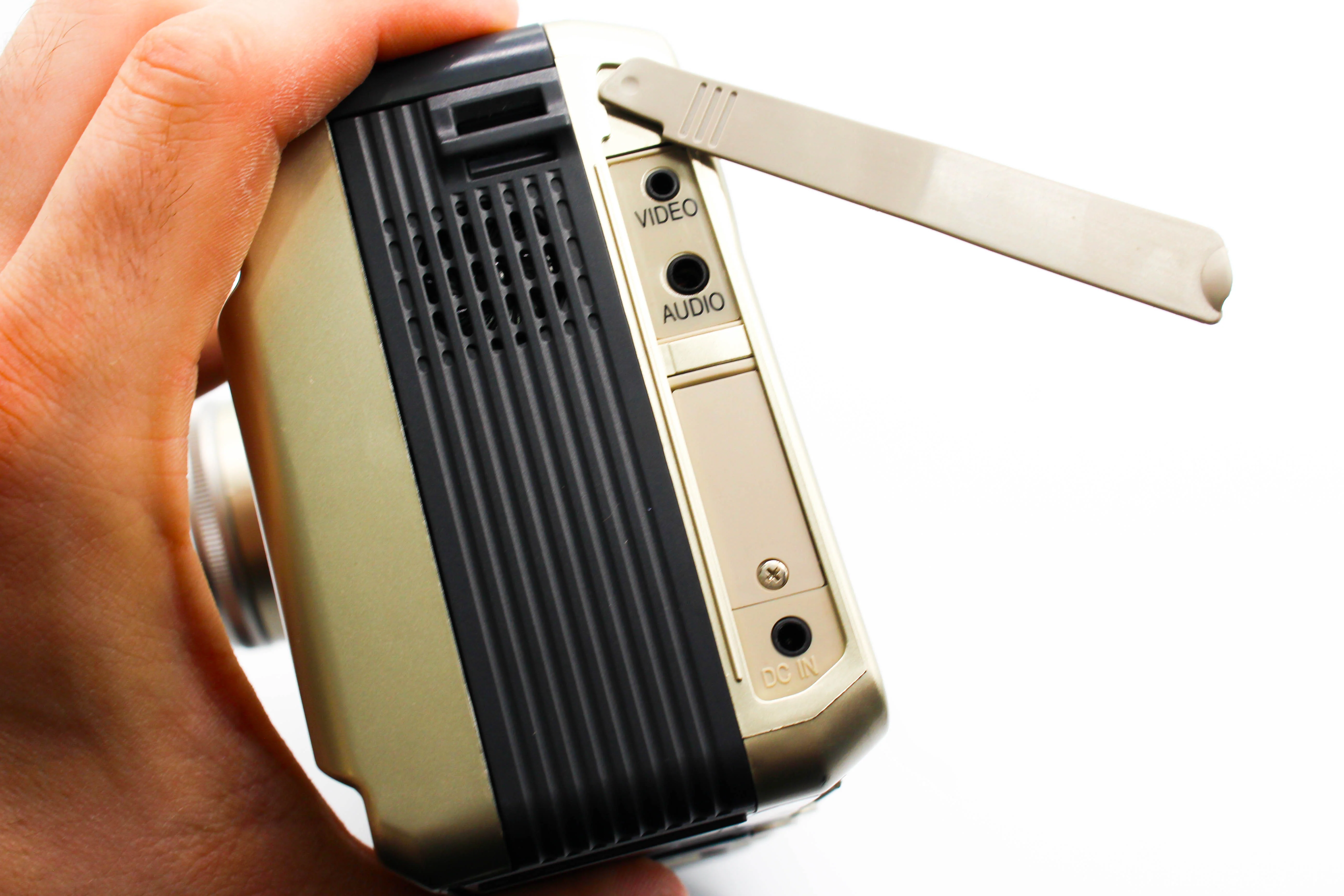 Sharp VL-A10H Viewcam Video8 8mm Video Handycam Camcorder Camera - Tested Bundle Excellent - Image 7