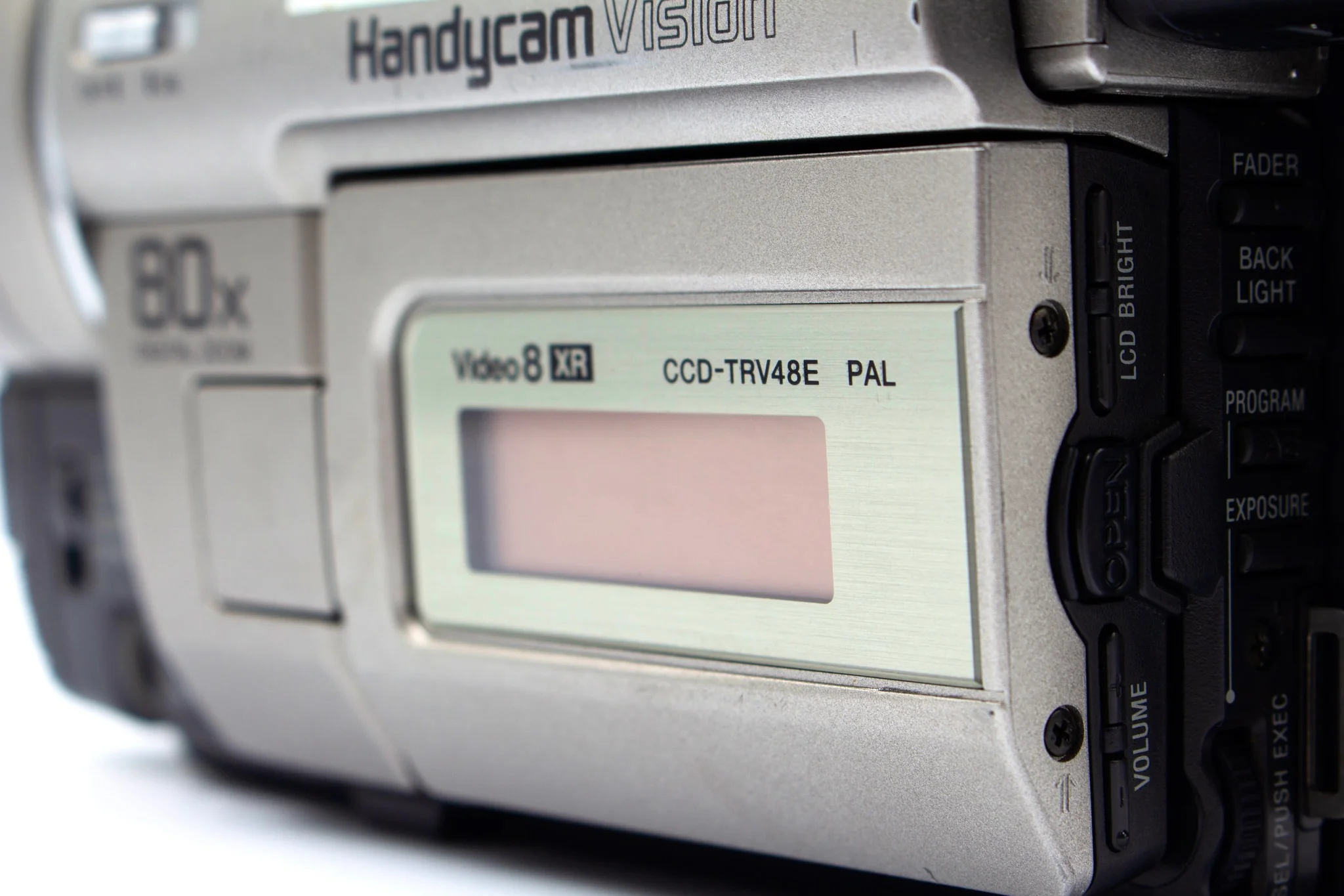Sony CCD-TRV48E Hi8 Video8 Analog Handycam Video Camera Camcorder - Tested Bundle Excellent - Image 7