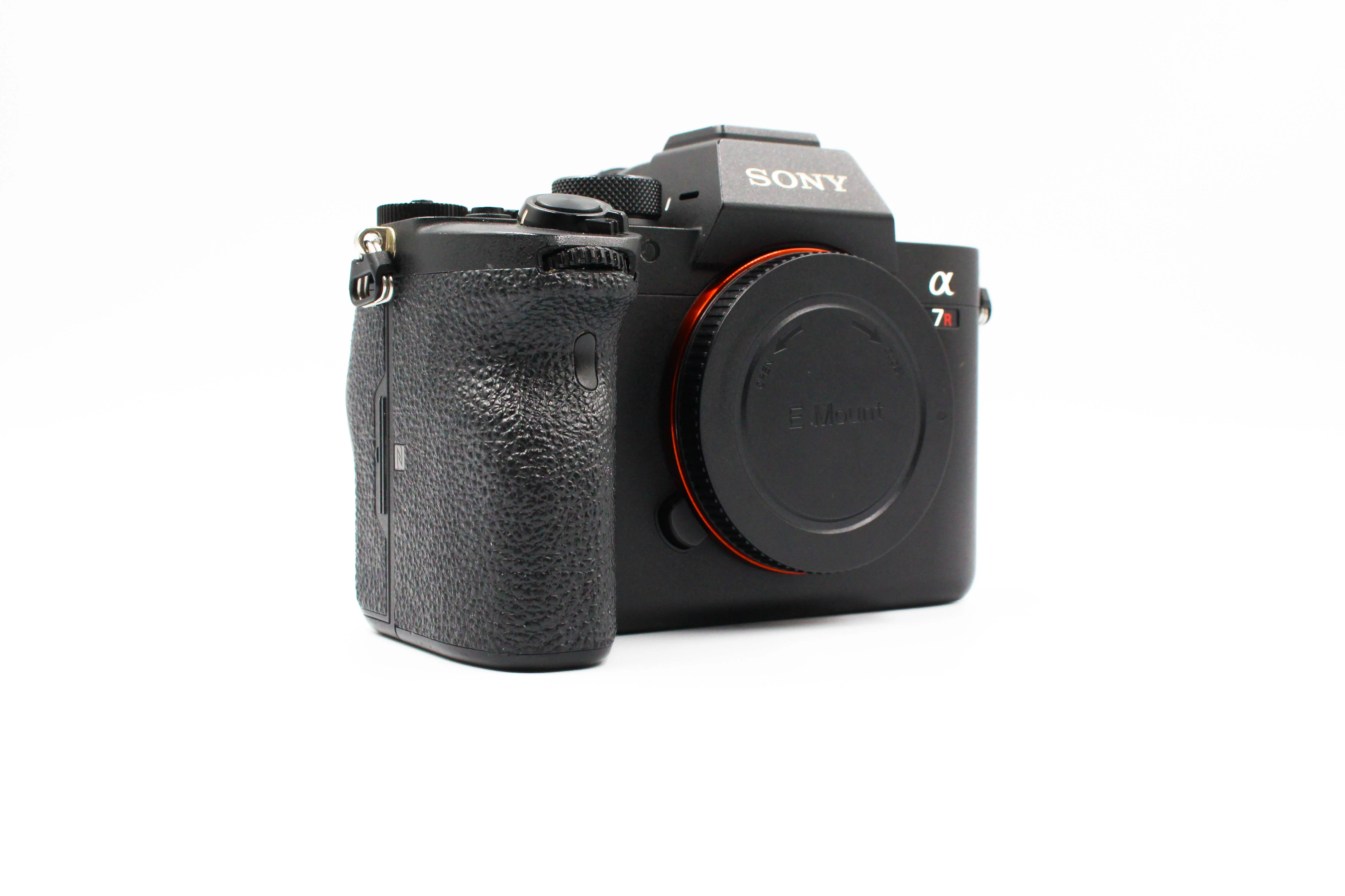 Sony Alpha A7R IV Digital Full Frame Mirrorless Camera Body - Tested Bundle Good - Image 3