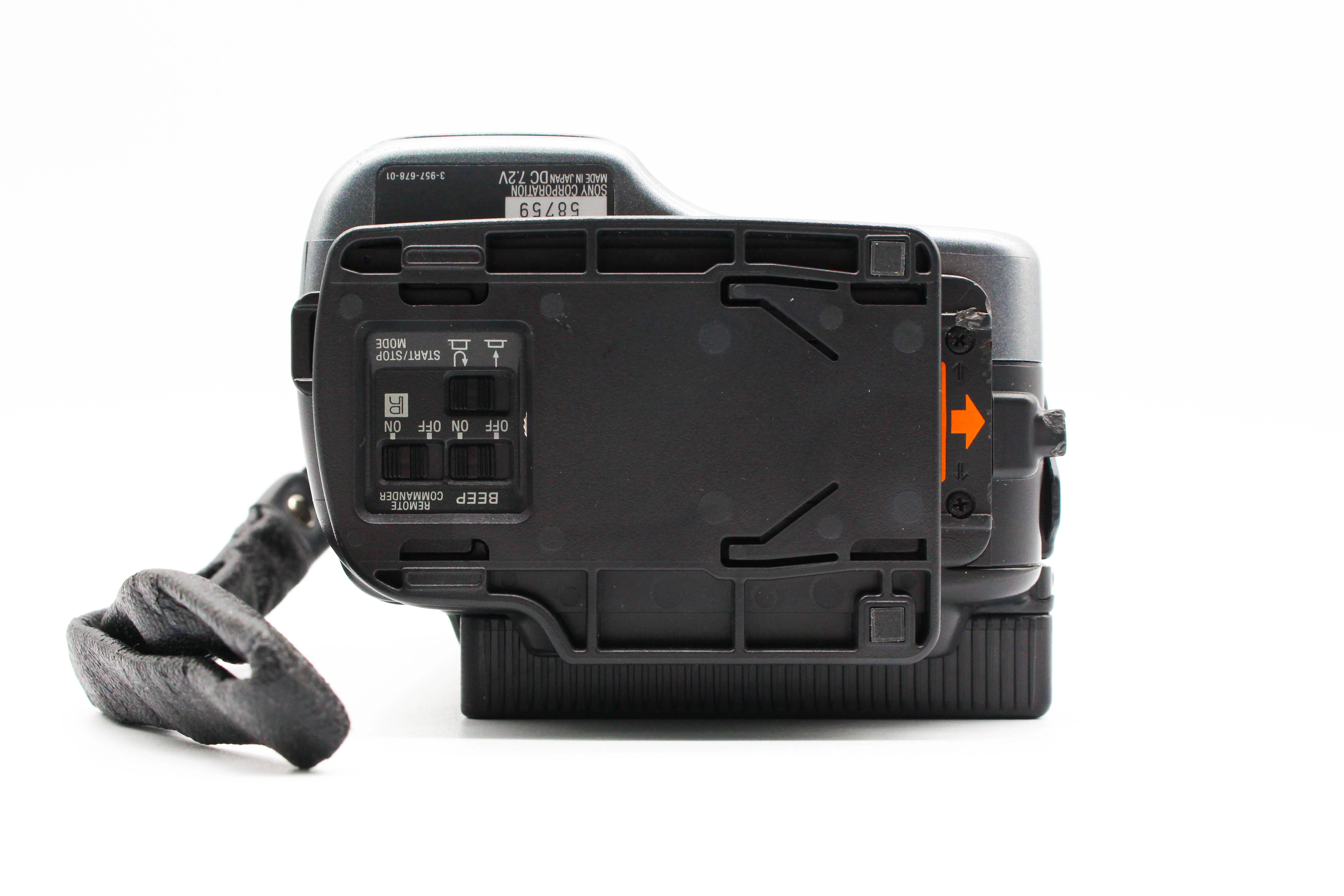 Sony CCD-SC5 NTSC Hi8 Analog Camcorder Handycam Video Camera - Tested Bundle Excellent - Image 8