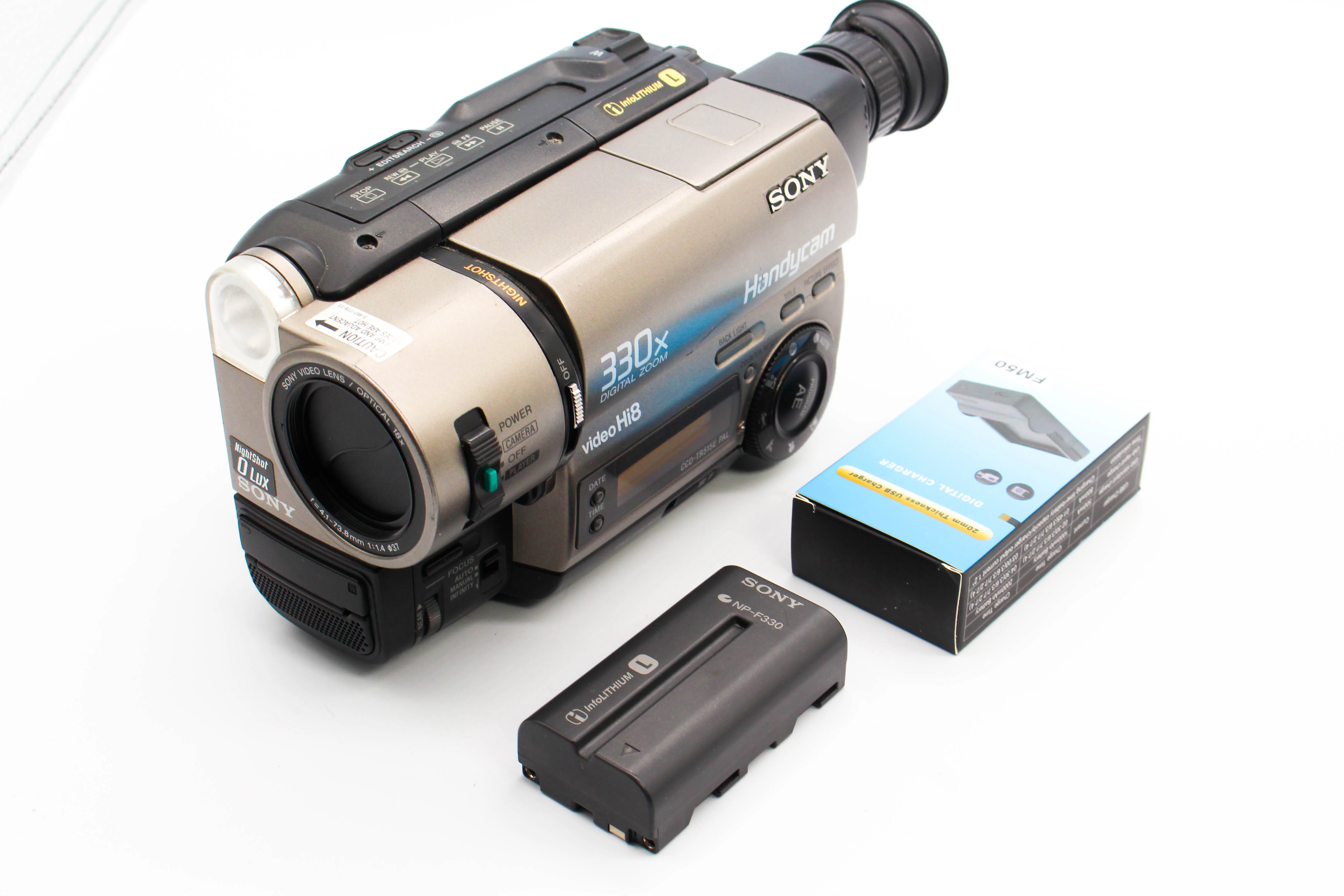 Sony CCD-TR515E Hi8 Video8 8mm Analog Video Handycam Camcorder Camera (Read) - Tested Bundle - Image 2