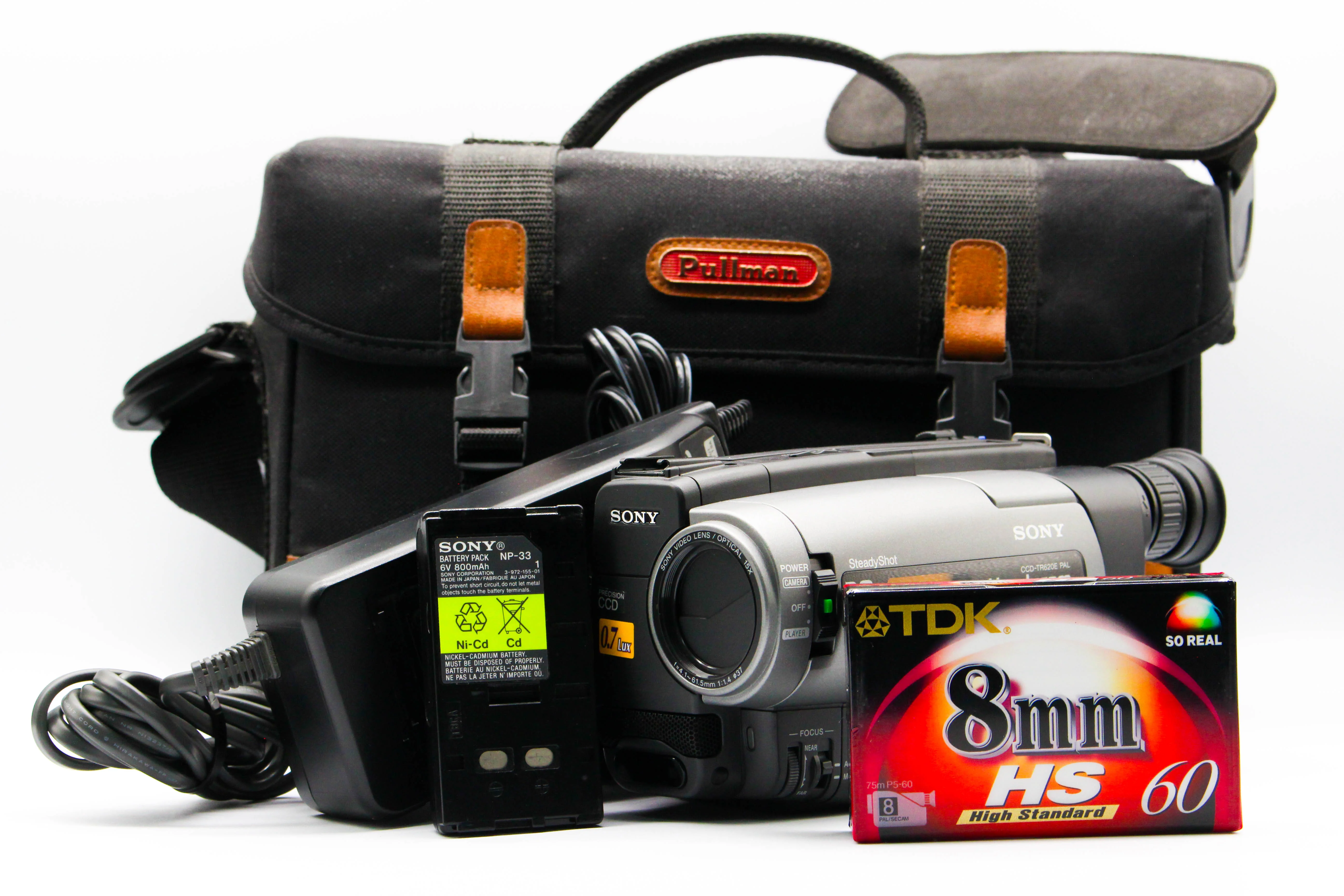Sony CCD-TR620E Video8 Hi8 Analog Video Handycam Camera Camcorder - Tested Bundle Good - Image 2