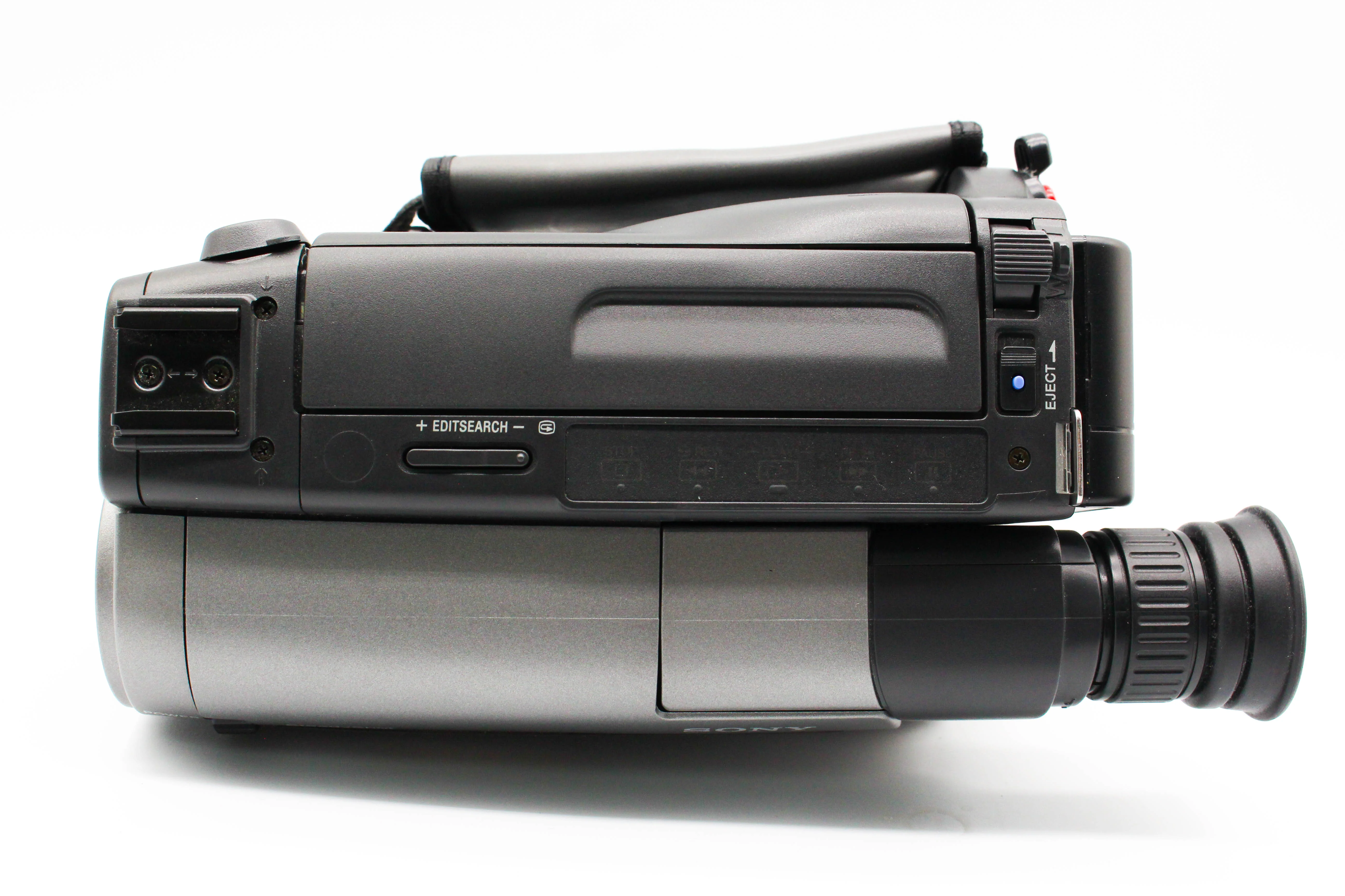 Sony CCD-TR620E Video8 Hi8 Analog Video Handycam Camera Camcorder - Tested Bundle Good - Image 8