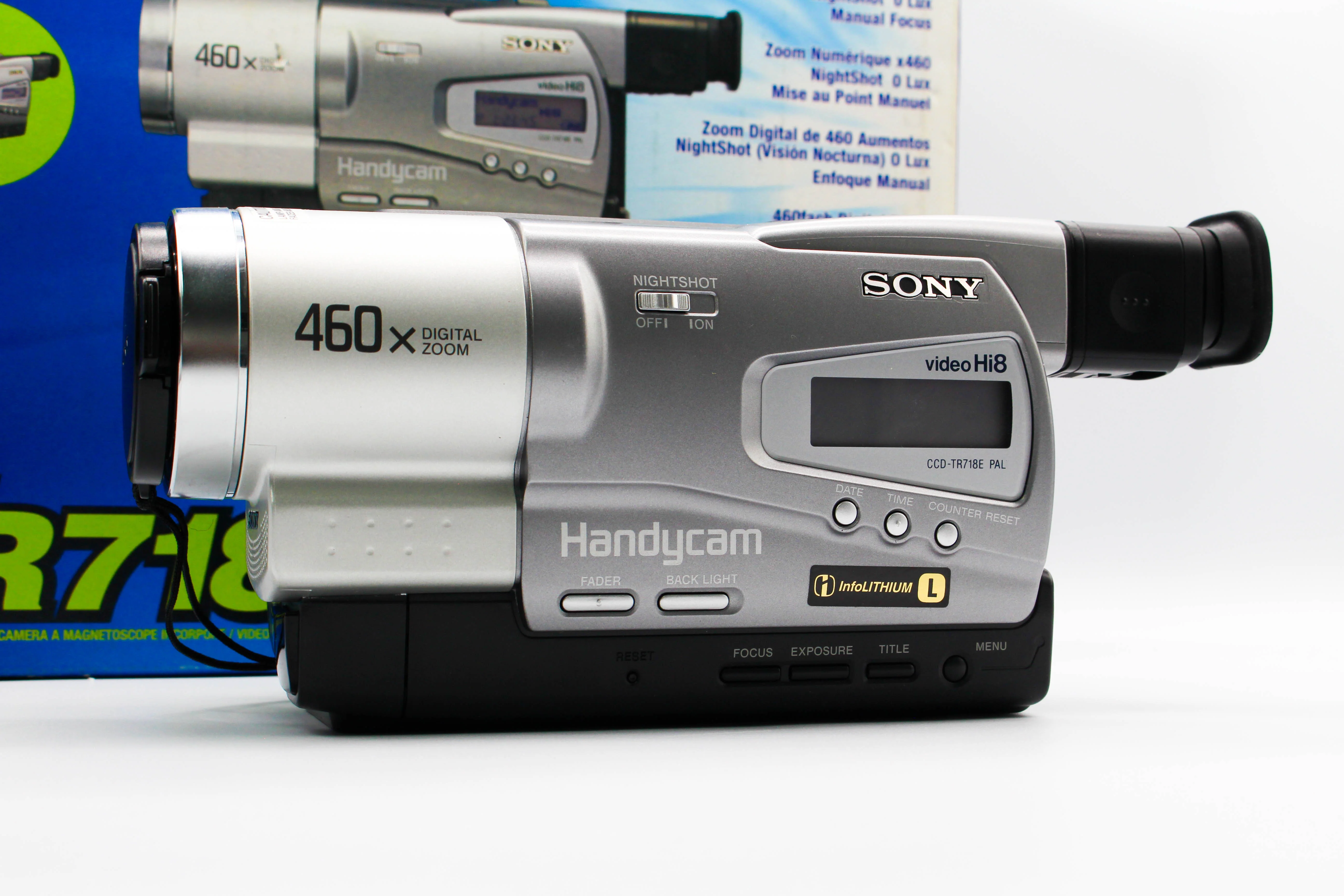 Sony CCD-TR718E Hi8 Analog Camcorder Handycam Video Camera - Tested Bundle Excellent - Image 12