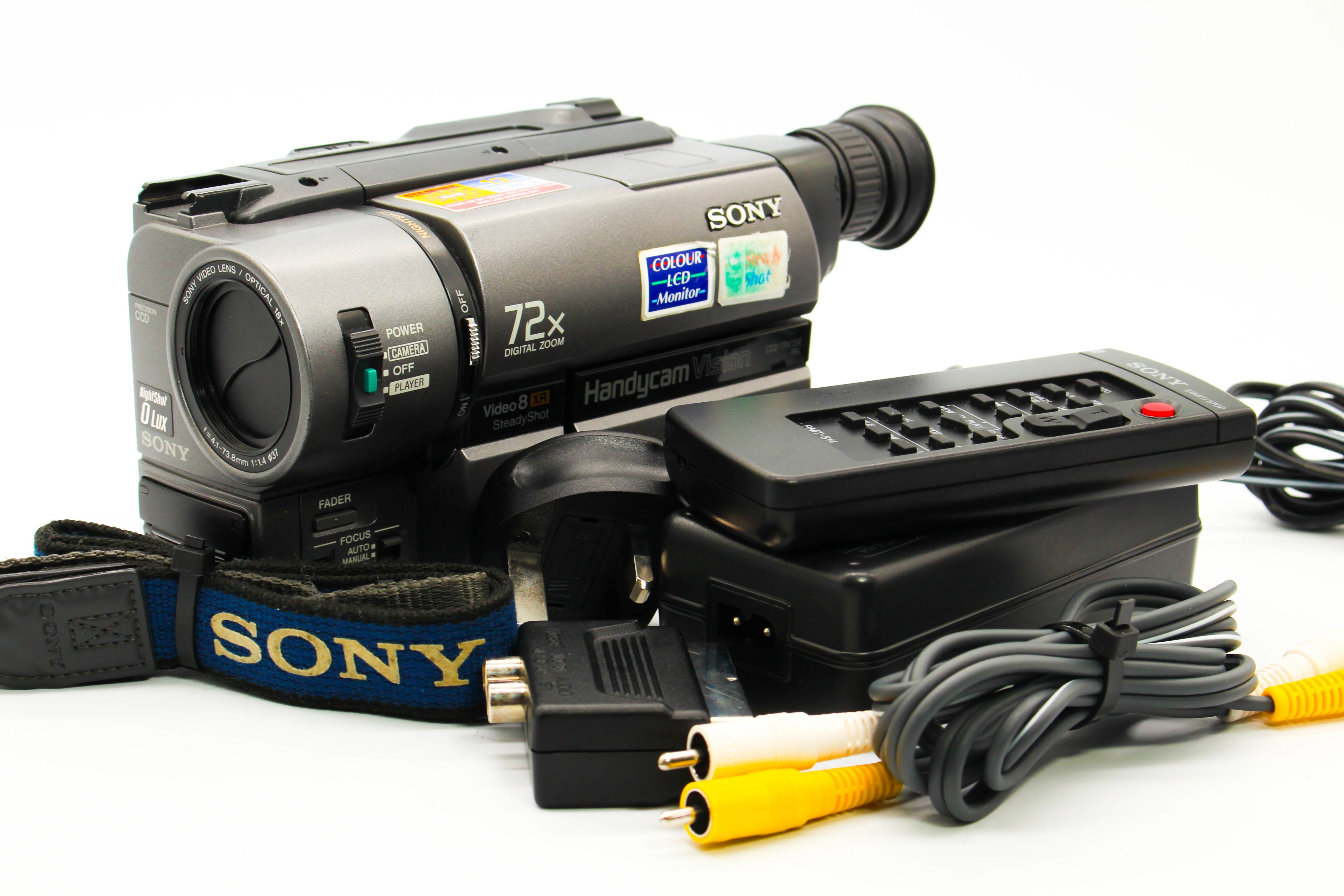 Sony CCD-TR735E Hi8 8mm Handycam Camera Analog Video Camcorder - Tested Bundle Excellent - Image 2