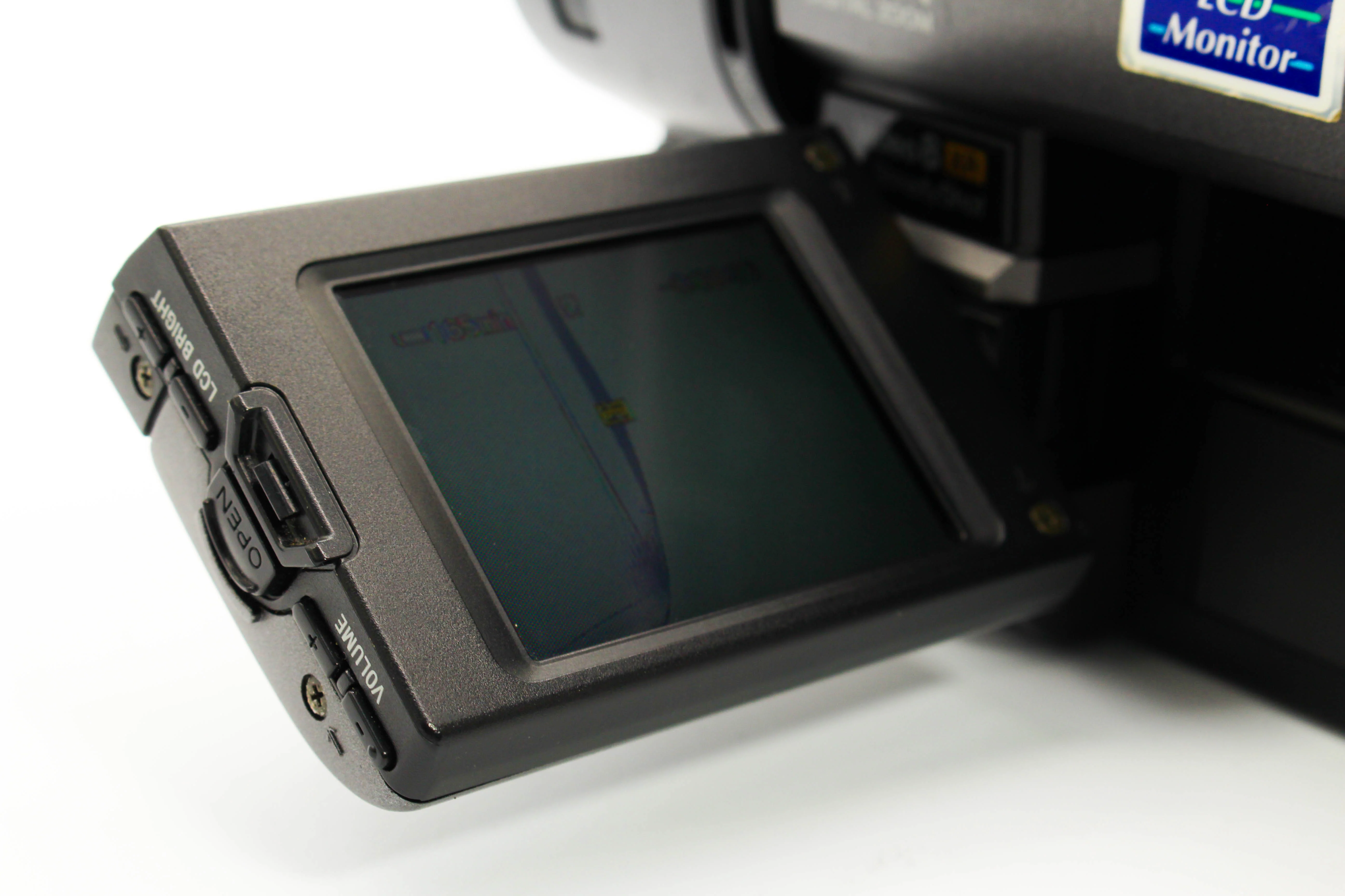 Sony CCD-TR735E Hi8 8mm Handycam Camera Analog Video Camcorder - Tested Bundle Excellent - Image 6