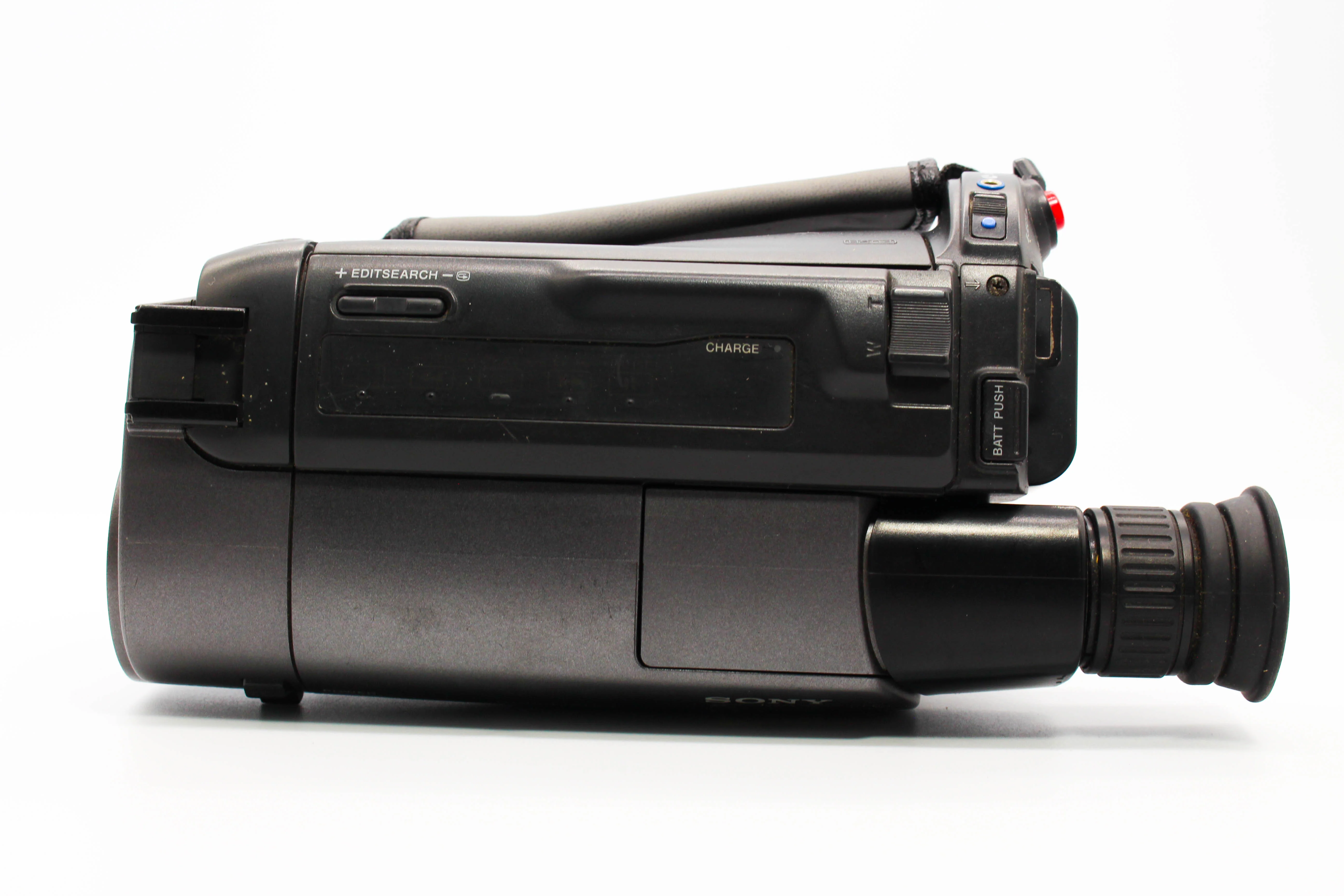 Sony CCD-TR810E Hi8 Video8 8mm Handycam Camcorder Camera - Tested Bundle Good - Image 7