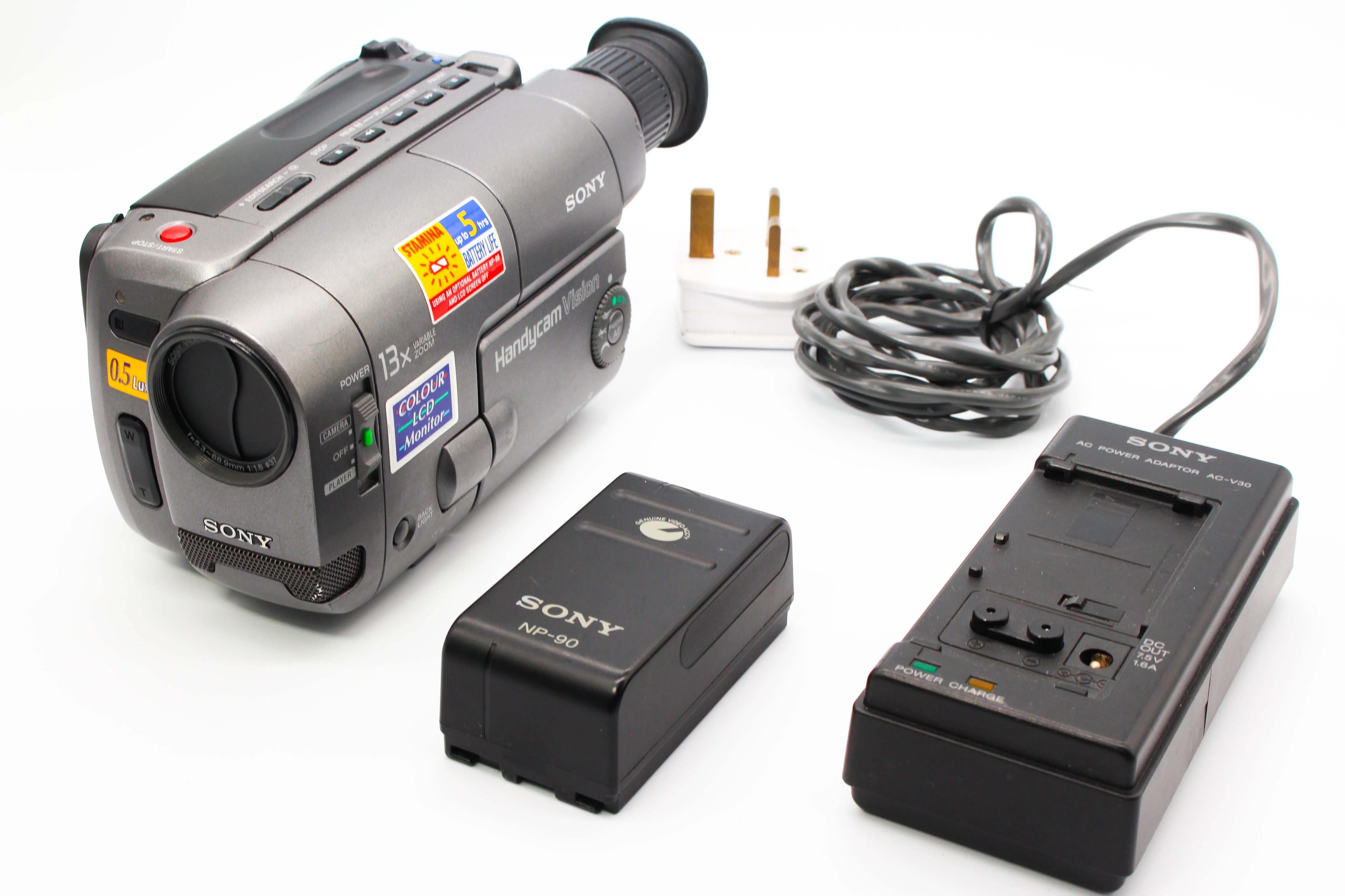 Sony CCD-TRV10E Video8 8mm Handycam Camcorder Camera - Tested Bundle Excellent - Image 2