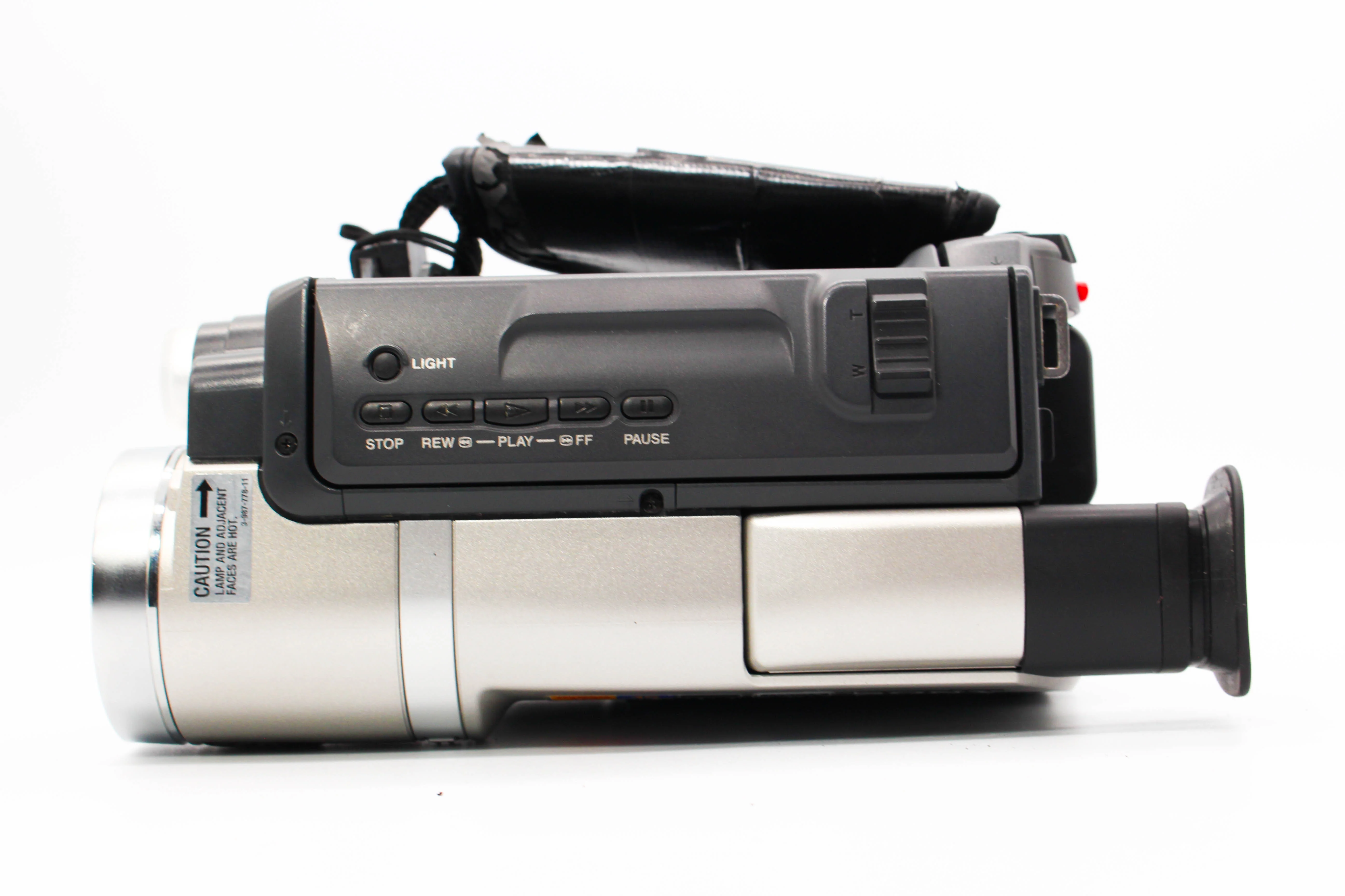 Sony CCD-TRV208E Hi8 Analog Camcorder Handycam Video Camera - Tested Bundle Good - Image 6
