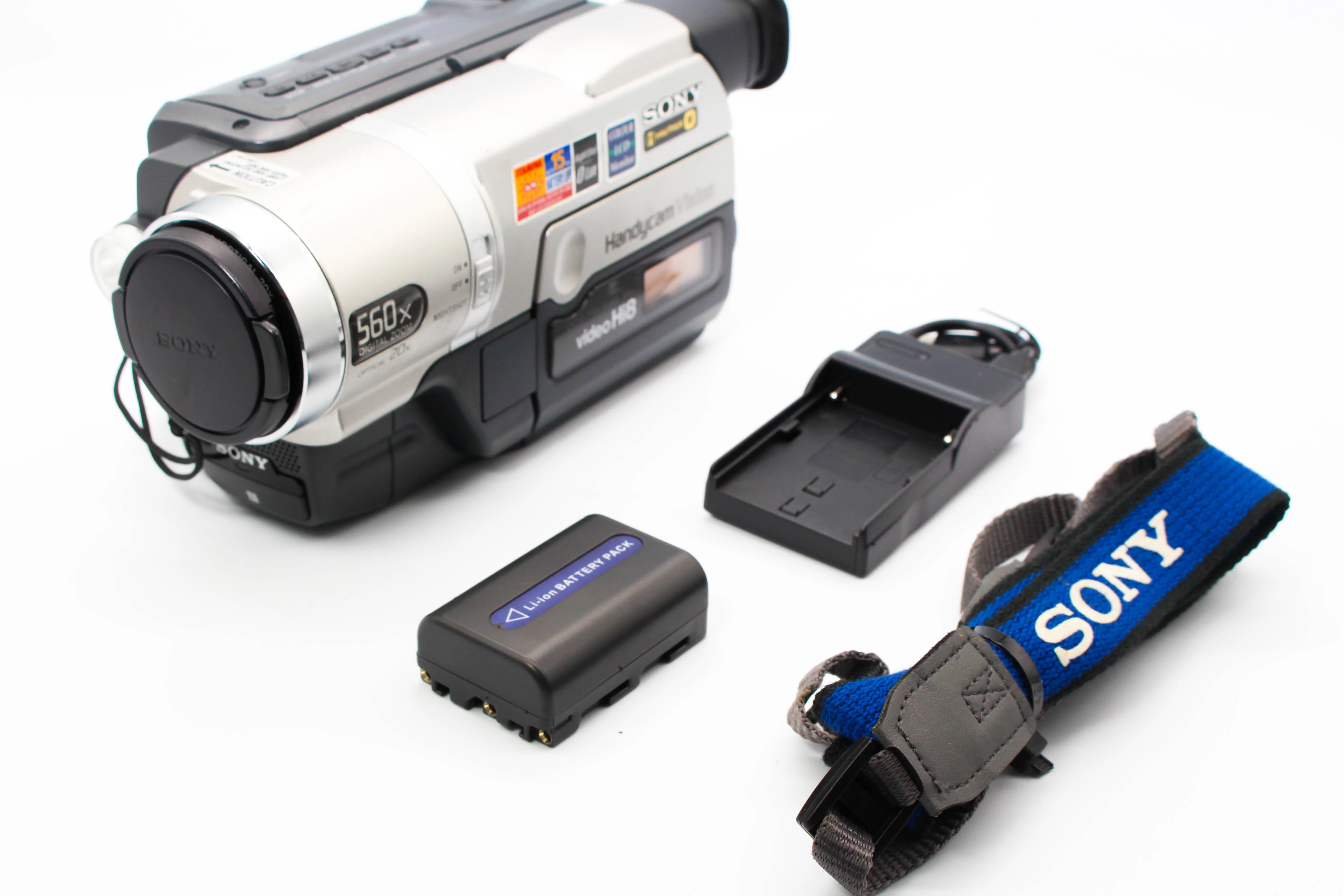 Sony CCD-TRV208E Hi8 Video8 Handycam Tape Digital Video Camcorder - Tested Bundle - Image 10