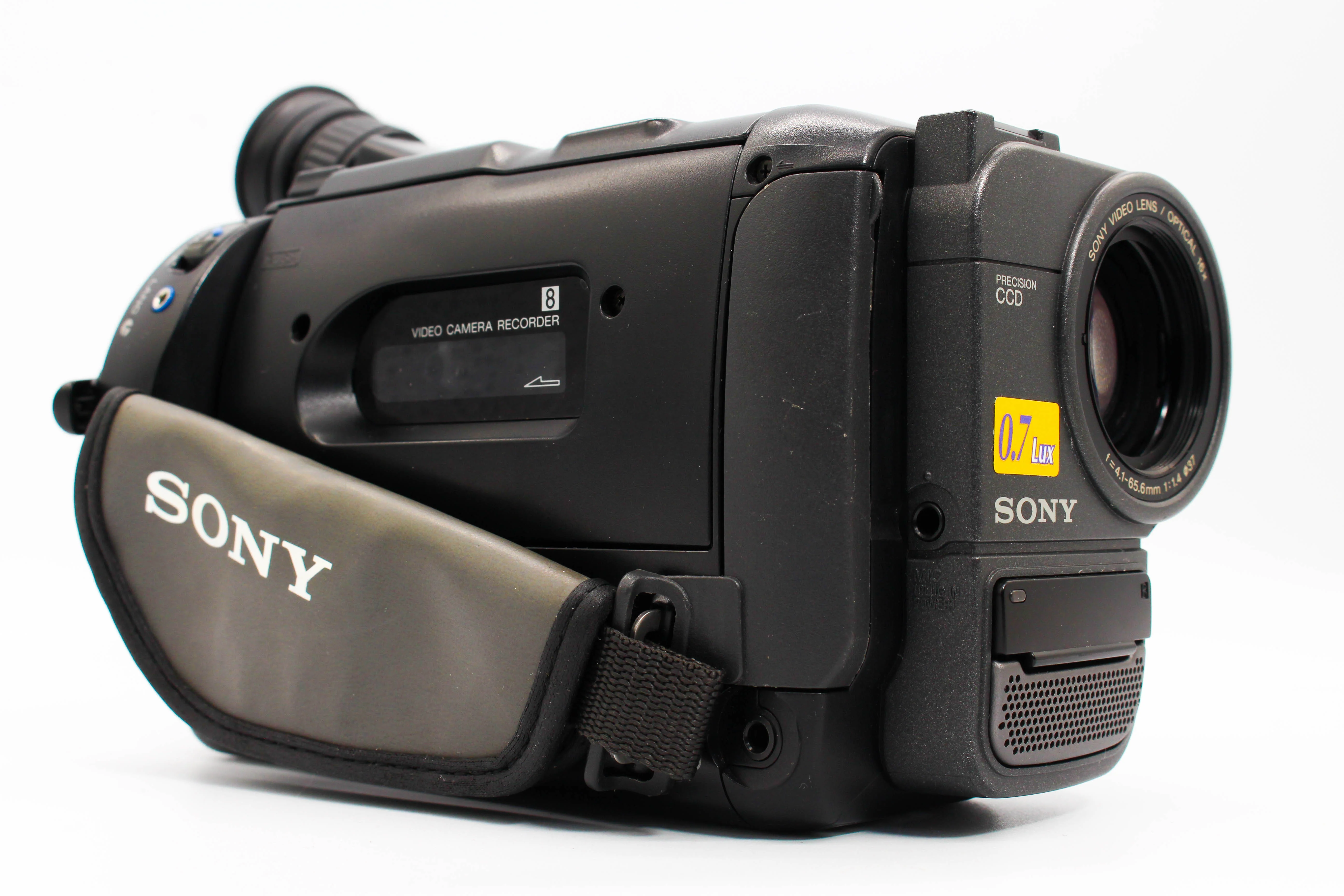 Sony CCD-TRV215 NTSC Video8 8mm Analog Video Handycam Camcorder Camera - Tested Bundle Excellent - Image 5