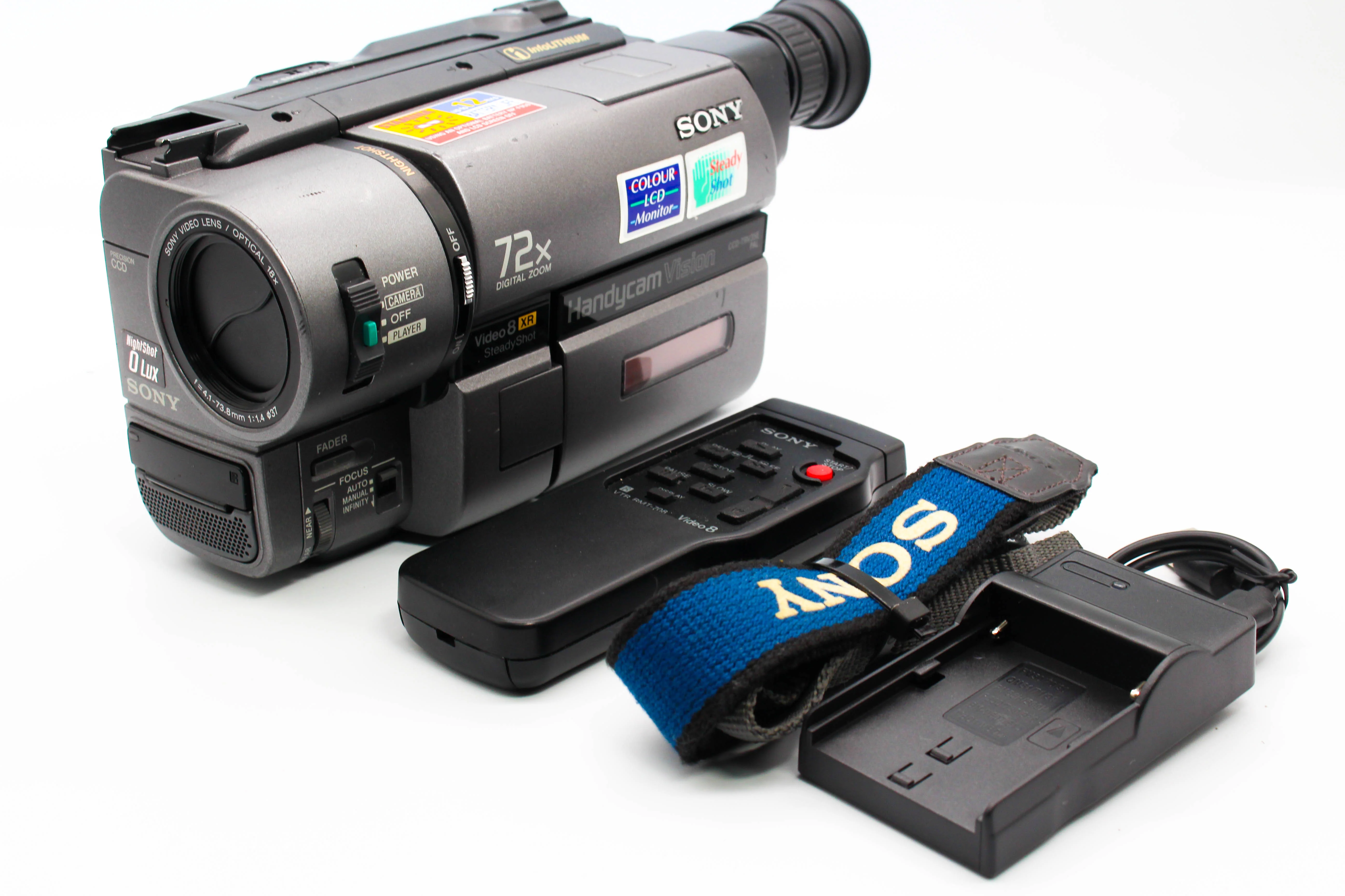 Sony CCD-TRV35E Video8 8mm Handycam Camera Analog Video Camcorder - Tested Bundle - Image 2