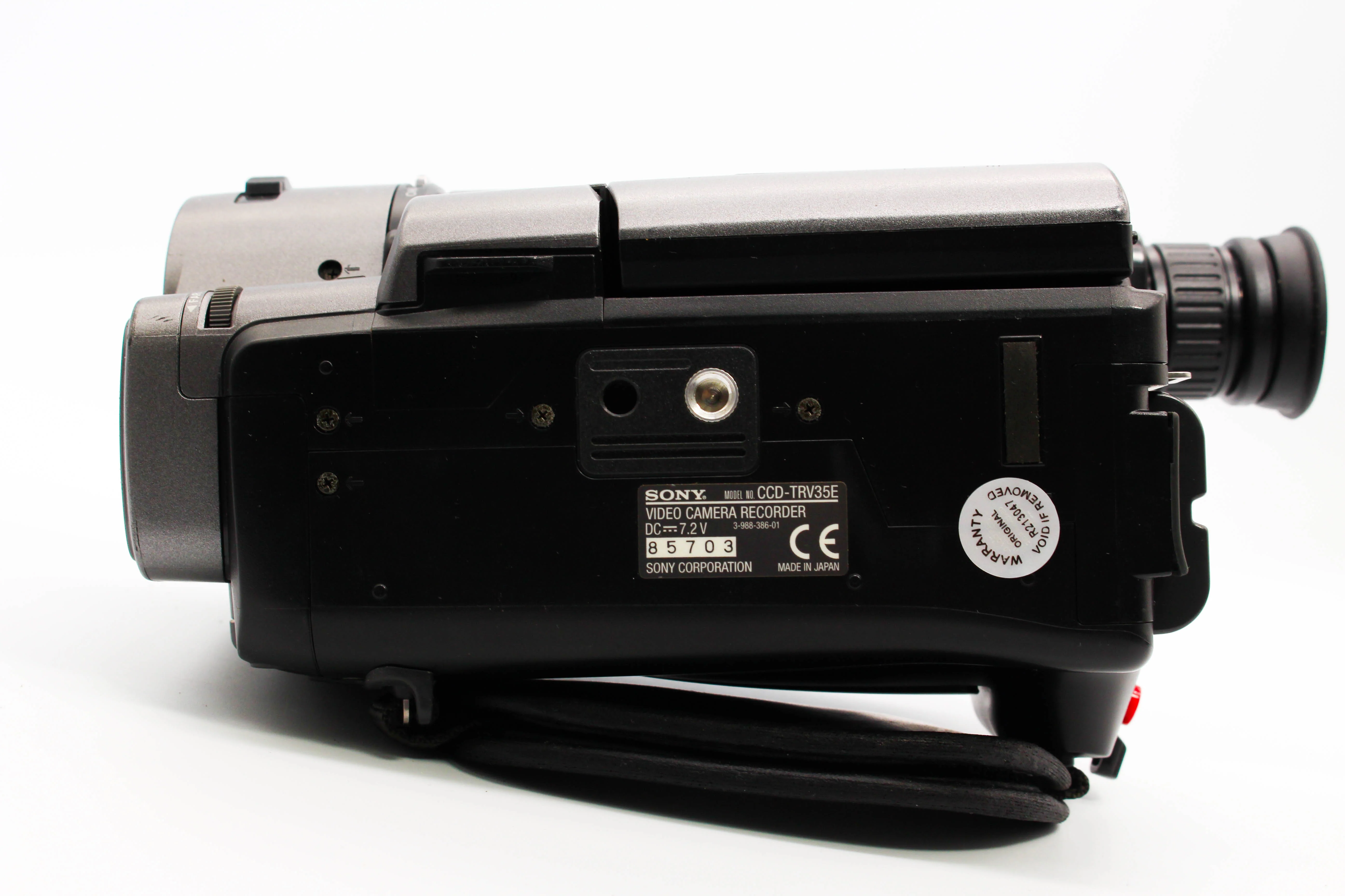 Sony CCD-TRV35E Video8 8mm Handycam Camera Analog Video Camcorder - Tested Bundle - Image 8