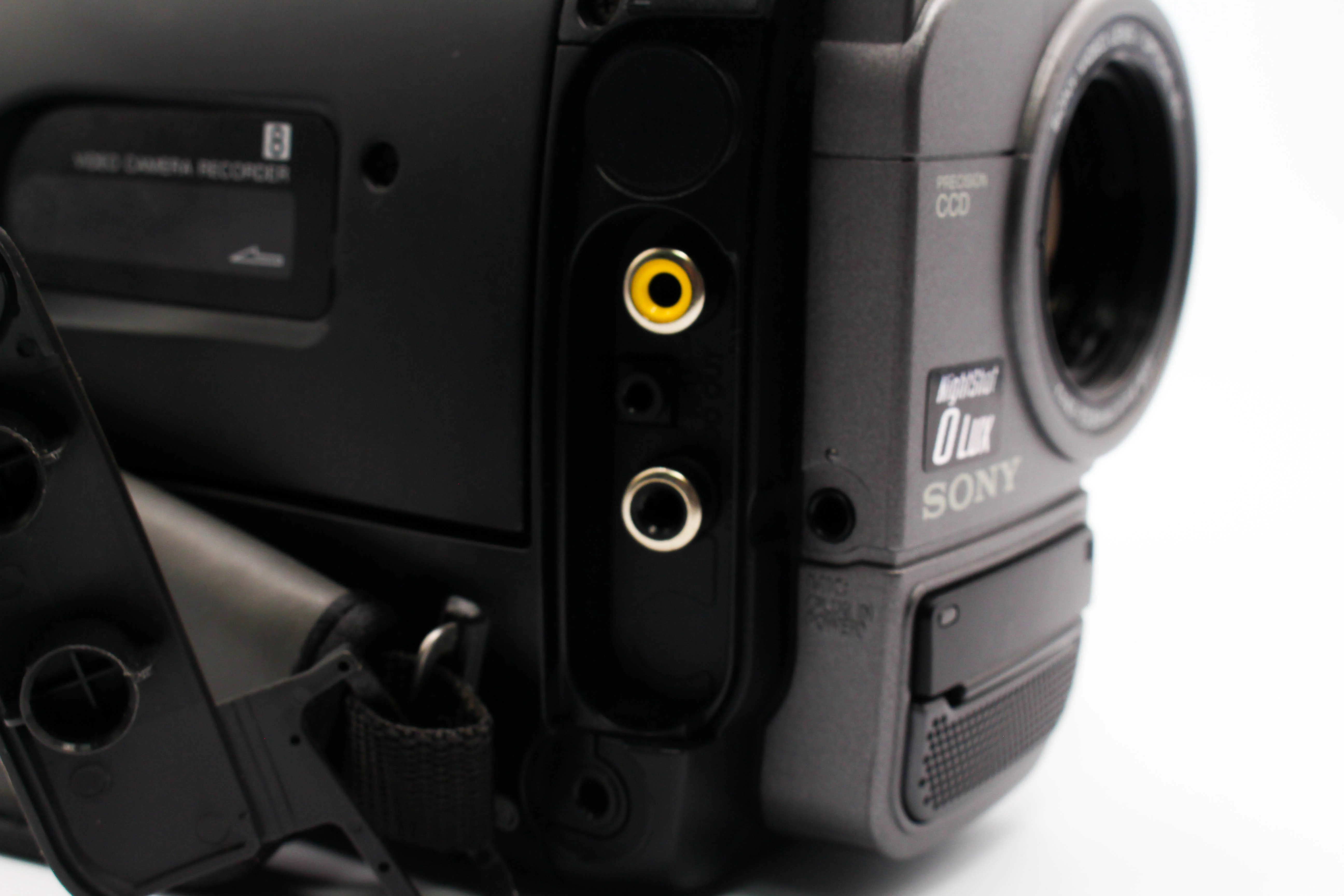 Sony CCD-TRV35E Video8 8mm XR Analog Video Handycam Camcorder Camera - Tested Bundle Excellent - Image 8