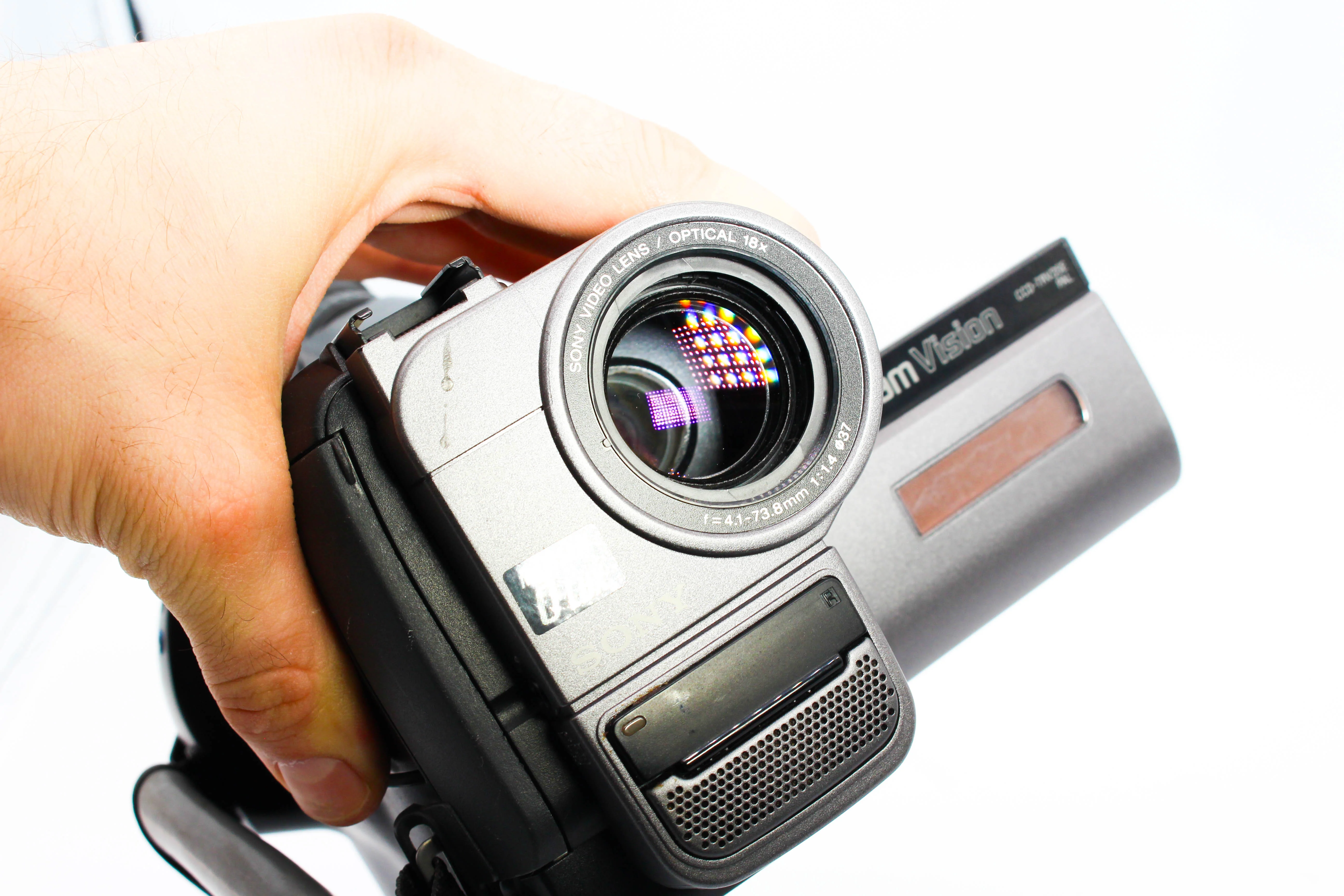 Sony CCD-TRV35E Video8 8mm XR Handycam Camera Analog Video Camcorder - Tested Bundle Excellent - Image 8