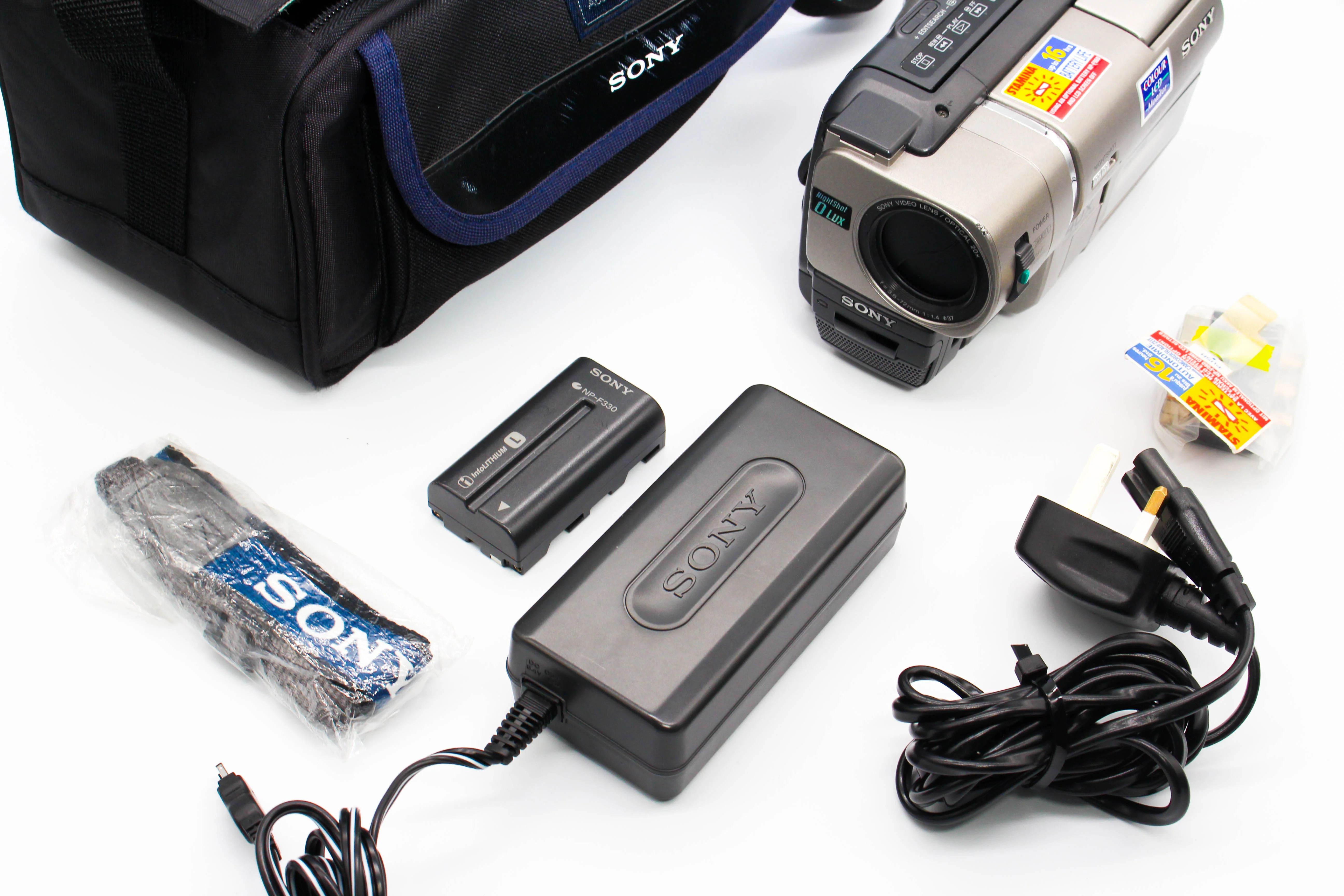 Sony CCD-TRV37E Hi8 Video8 8mm Handycam Camcorder Camera - Tested Bundle Excellent - Image 2