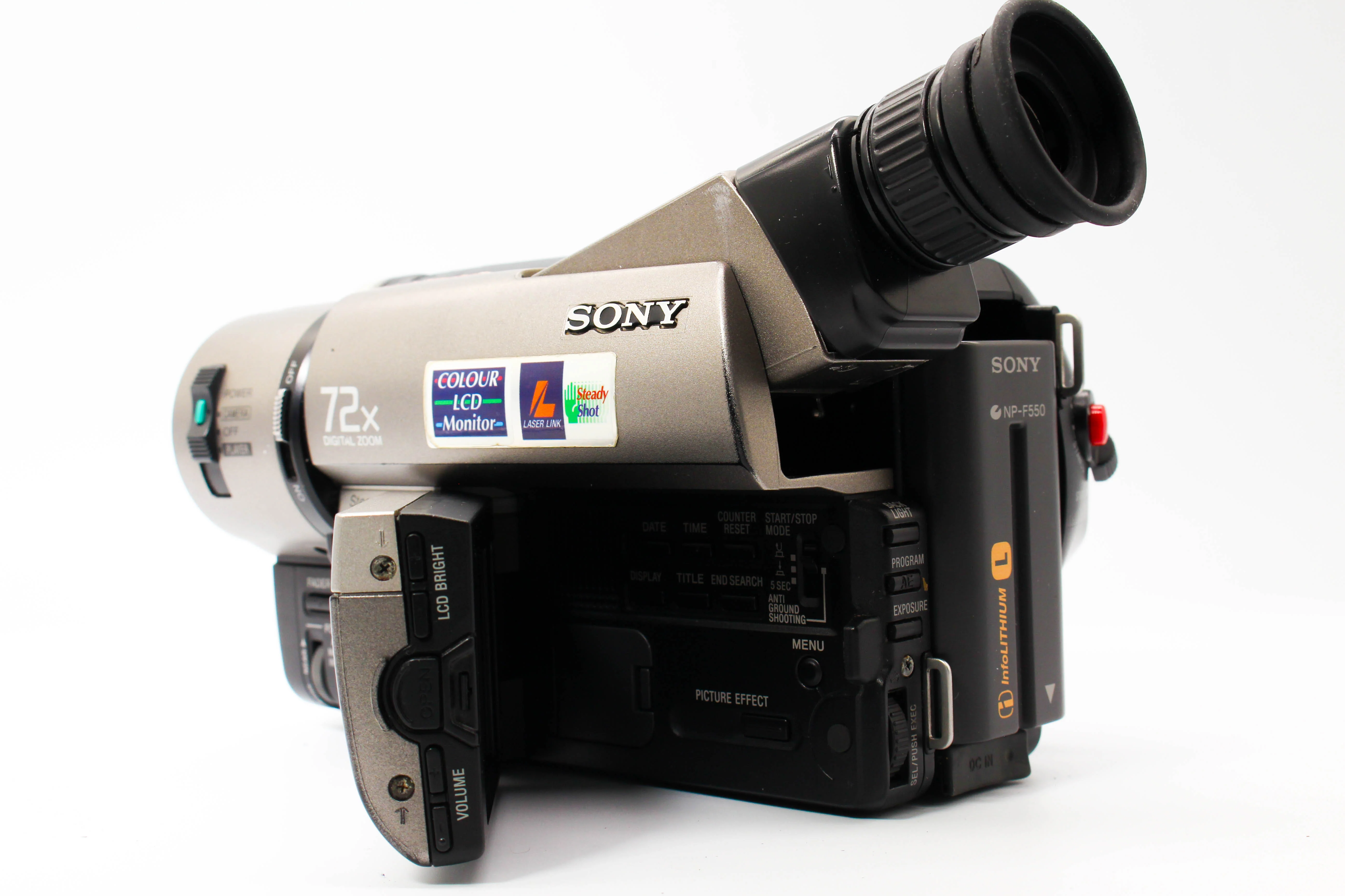 Sony CCD-TRV46E Video8 Hi8 Handycam Tape Digital Video Camcorder - Tested Bundle Good - Image 3