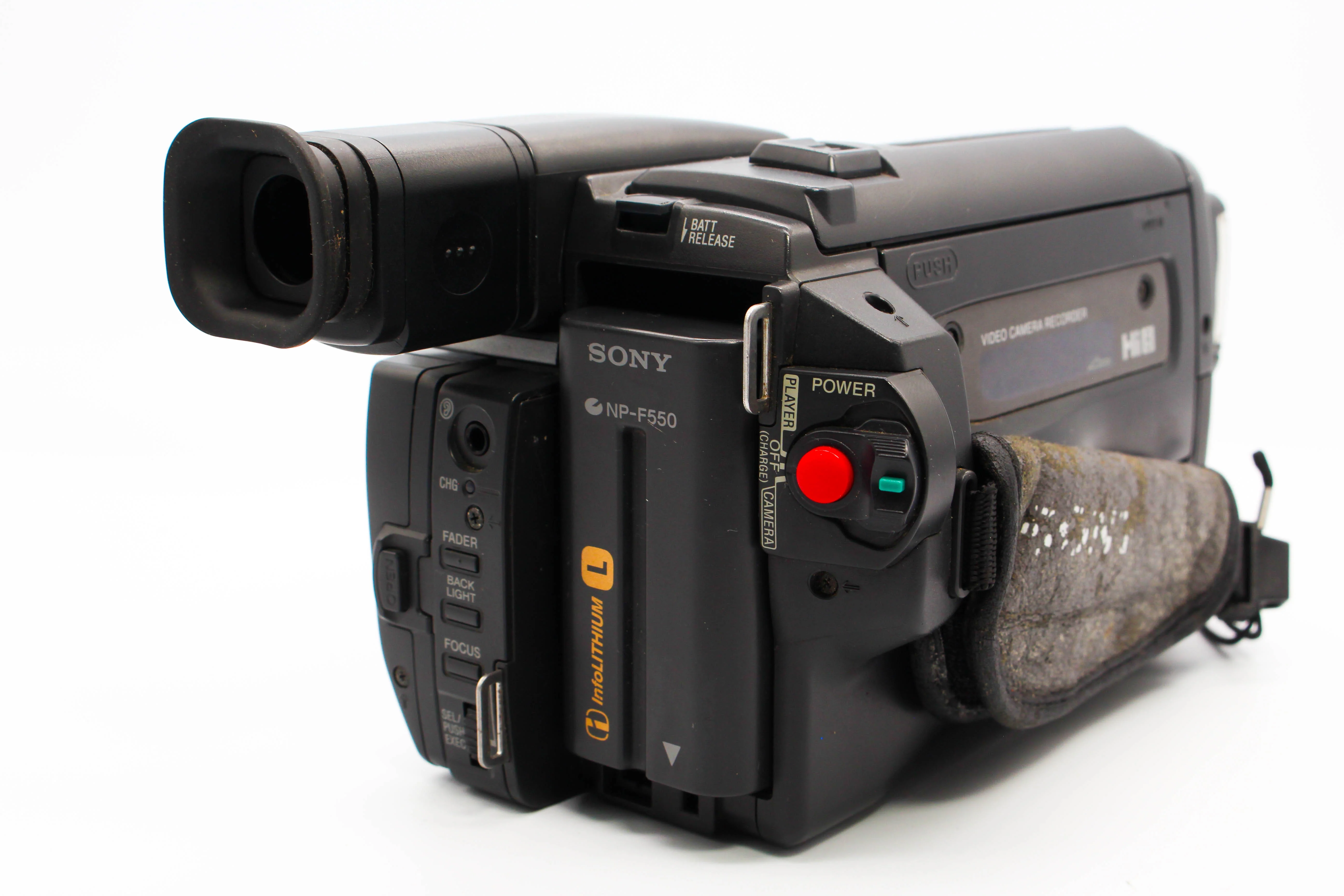 Sony CCD-TRV59E Hi8 Video8 8mm Handycam Camcorder Camera - Tested Bundle Good - Image 5