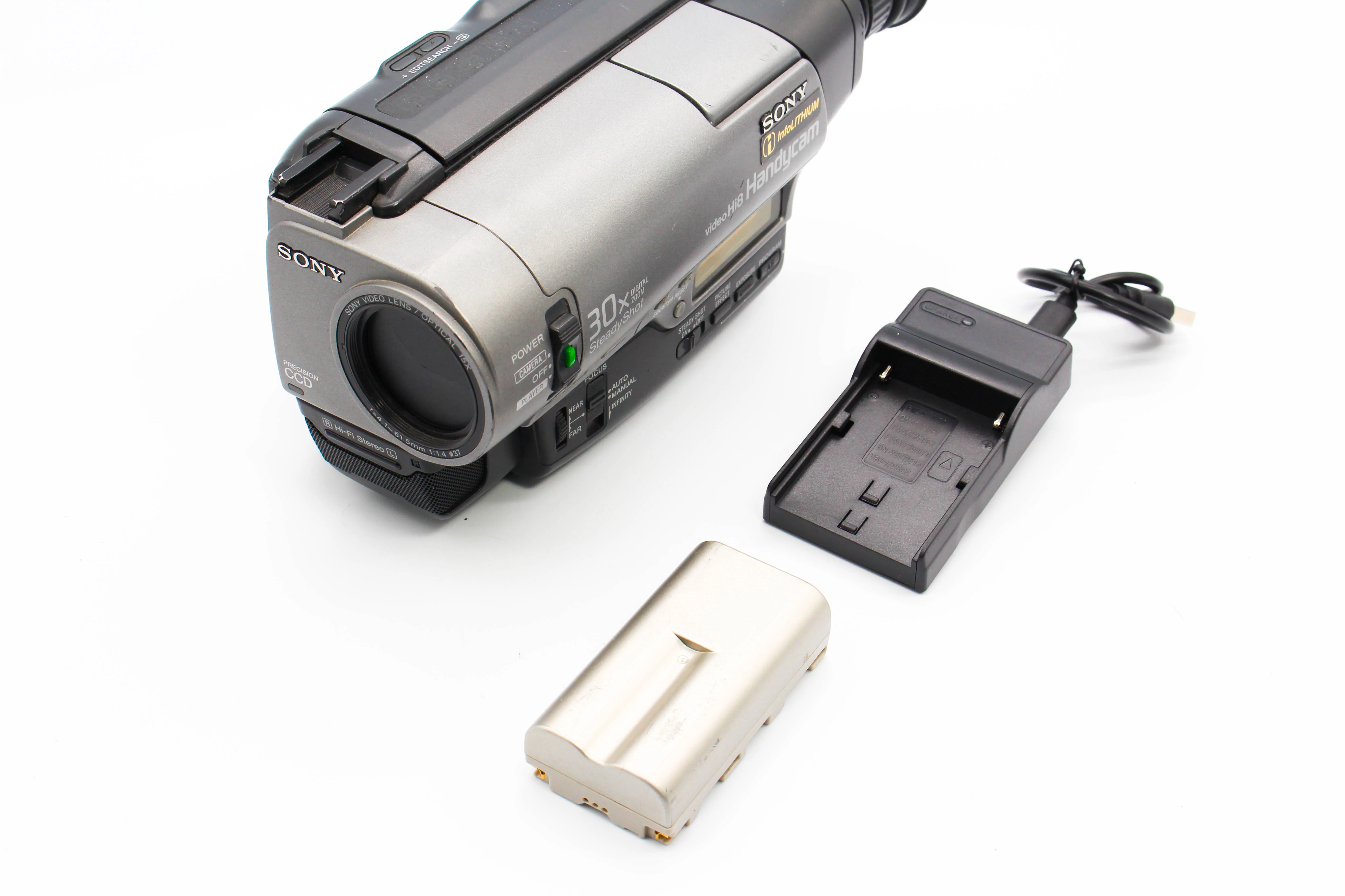 Sony CCD-TRV820E Hi8 Video8 8mm XR Handycam Camcorder Camera (Read) - Tested Bundle Good - Image 2