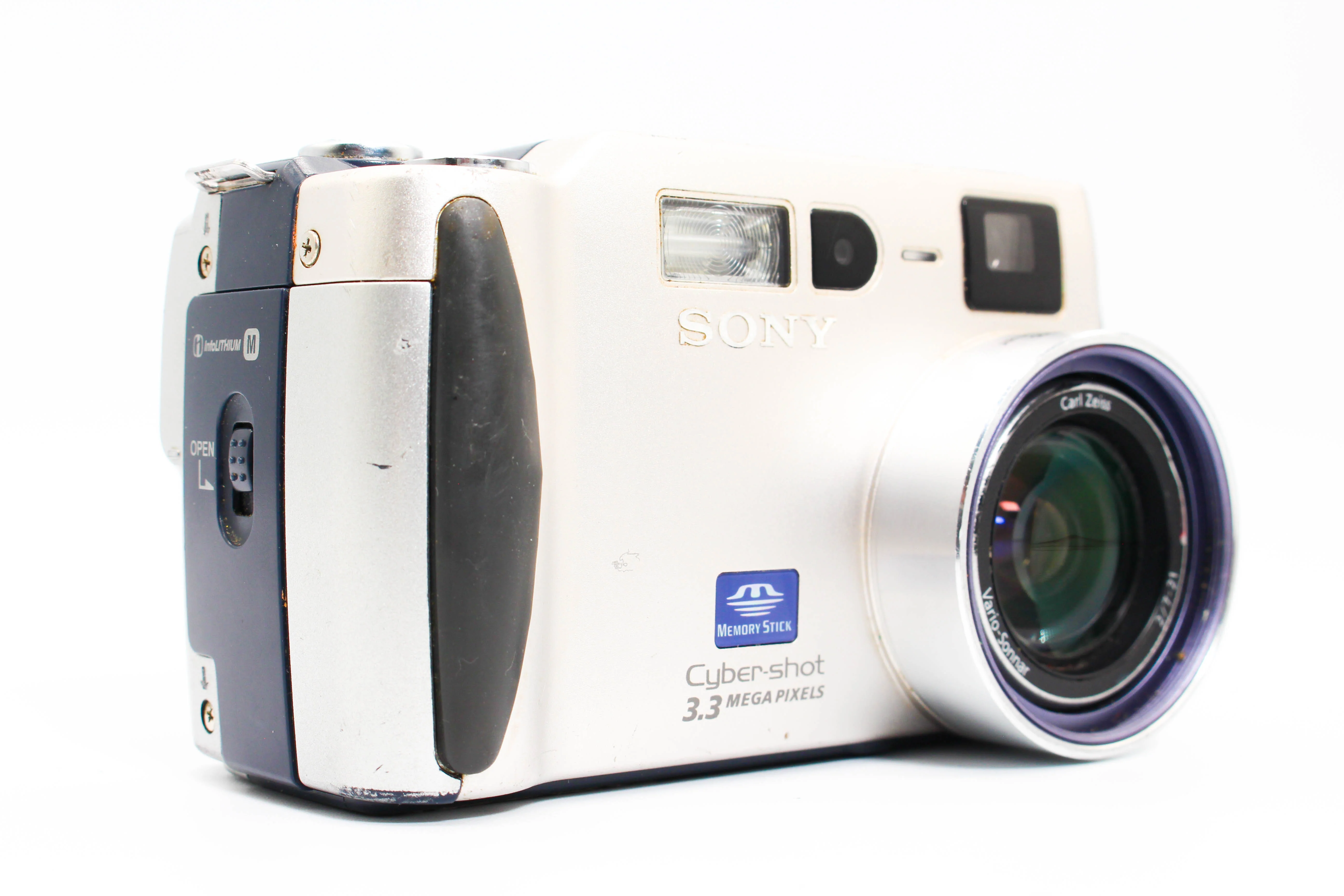 Sony Cybershot DSC-S70 Retro Digital Camera Digicam - Tested Bundle Good - Image 3
