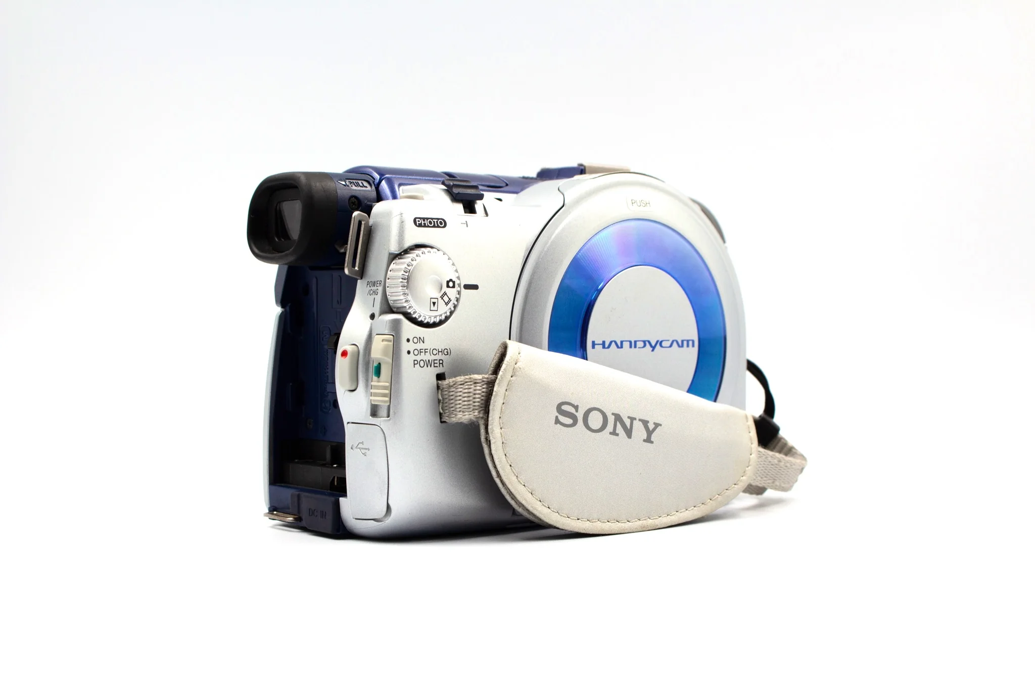 Sony DCR-DVD100E DVD Digital Retro Video Camera Camcorder - Tested Bundle Excellent - Image 4