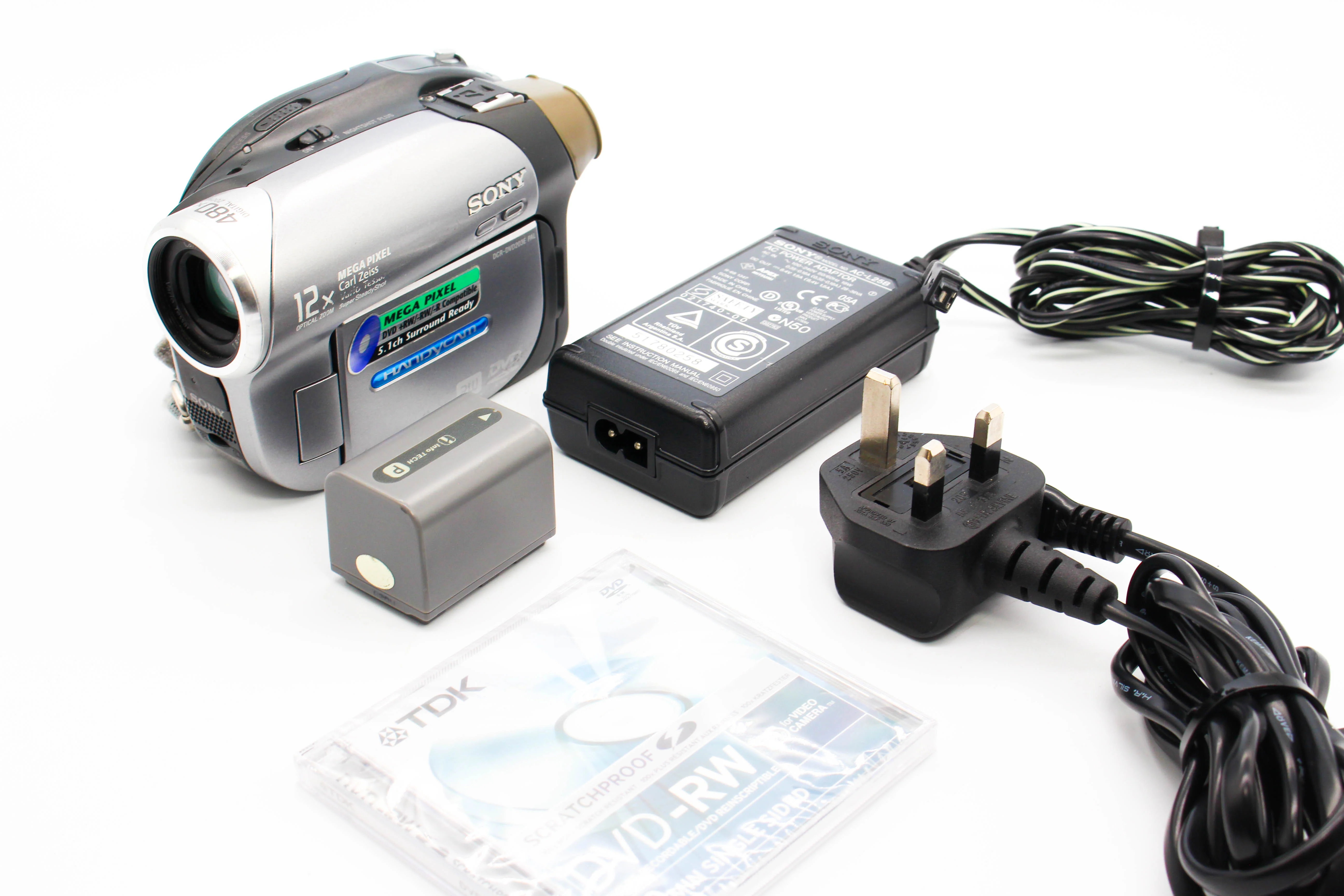 Sony DCR-DVD203E MiniDVD DVD Handycam Digital Video Camcorder - Tested Bundle Excellent - Image 2