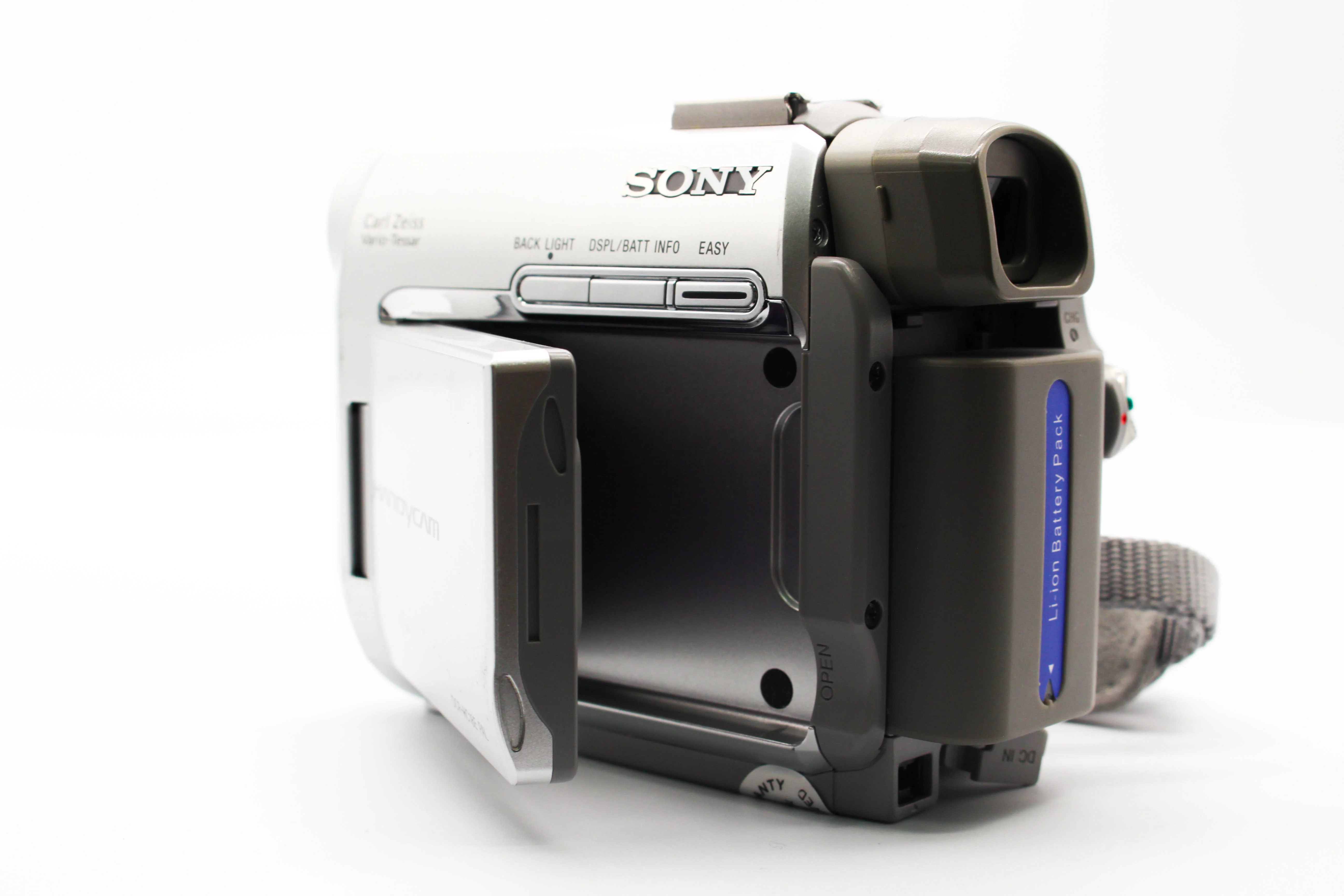 Sony DCR-HC18E MiniDV Handycam Camcorder Digital Video Camera (Read) - Tested Bundle - Image 3