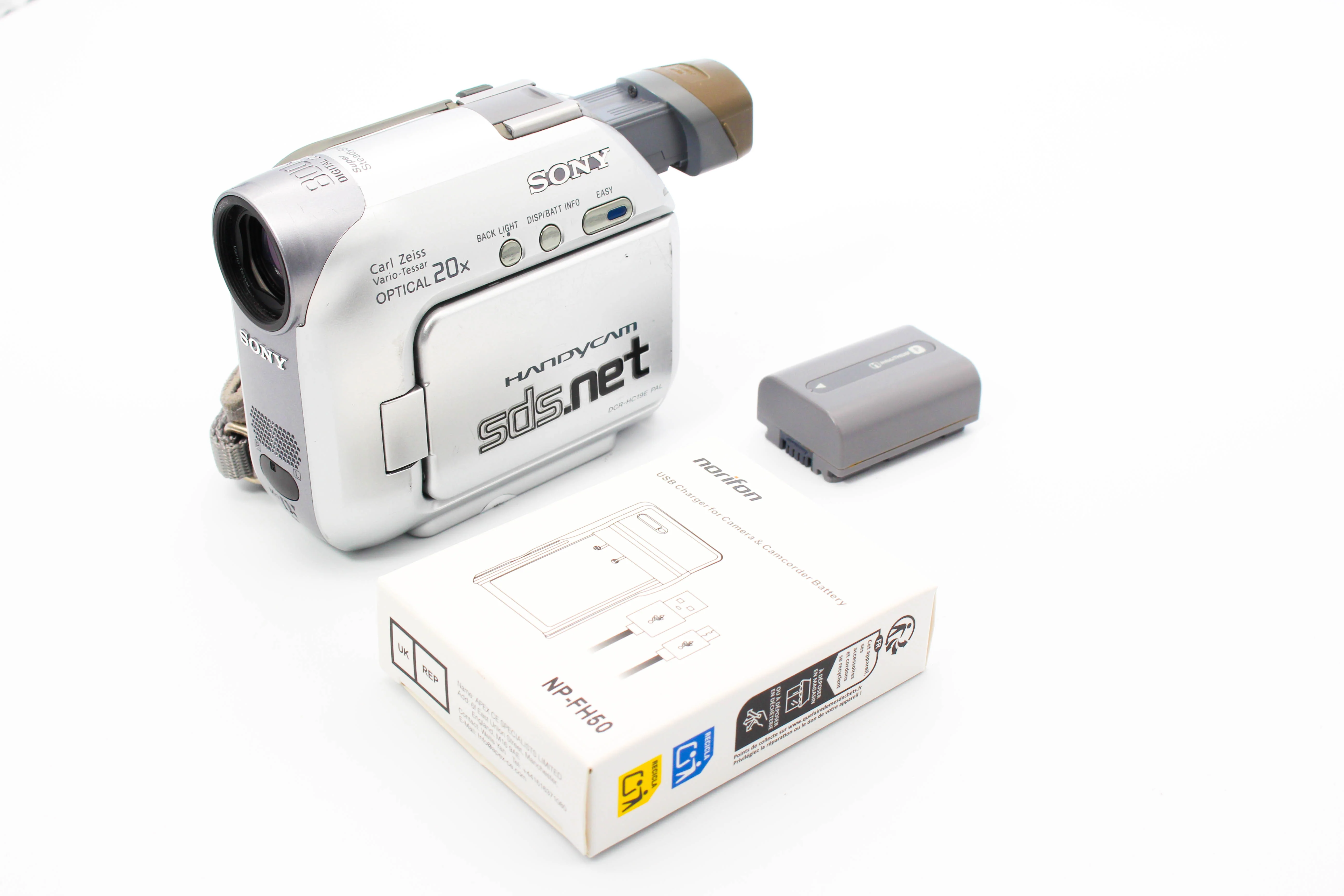 Sony DCR-HC19E MiniDV Handycam Digital Video Camera Camcorder  - Tested Bundle - Image 2