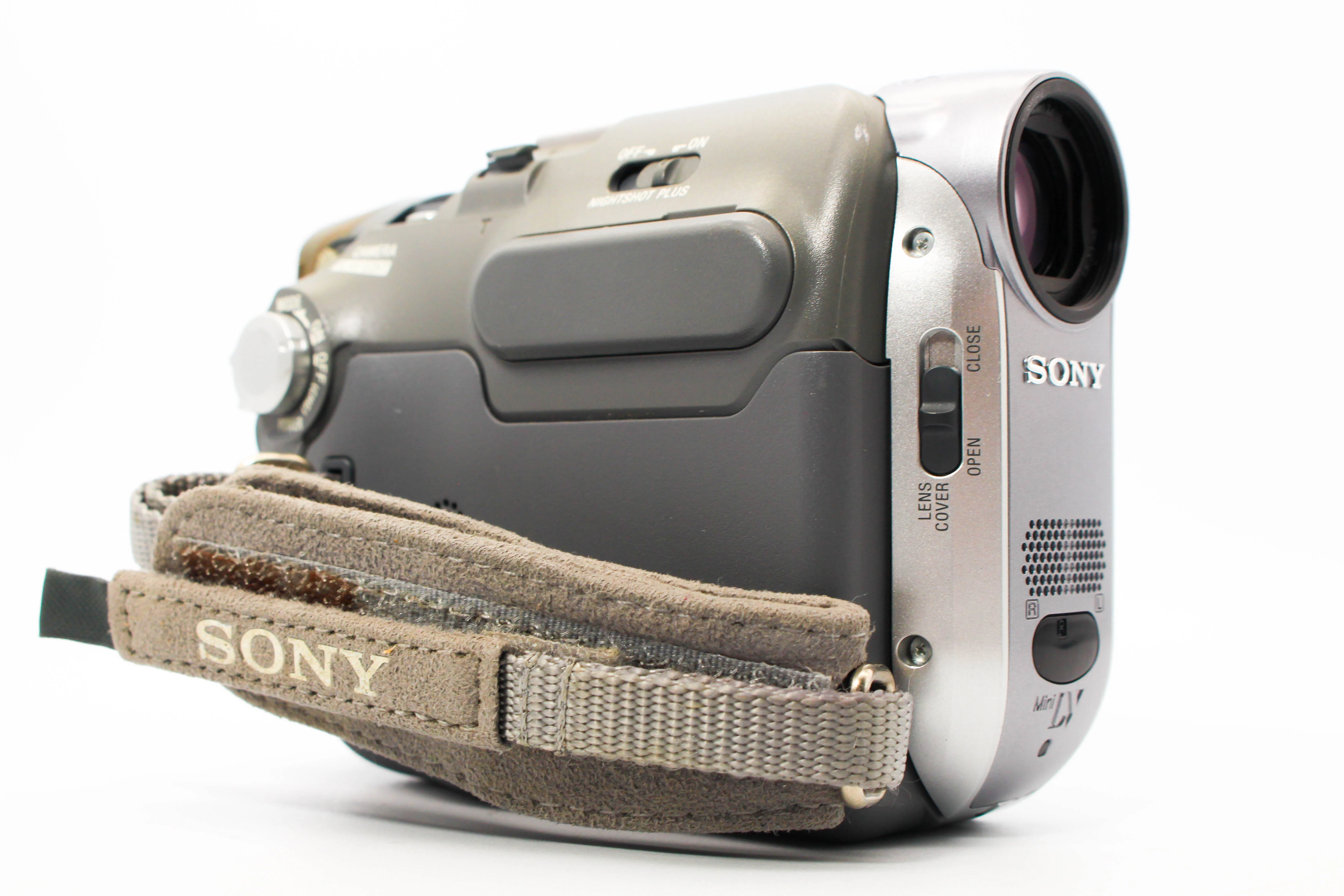 Sony DCR-HC19E MiniDV Handycam Digital Video Camera Camcorder  - Tested Bundle - Image 3