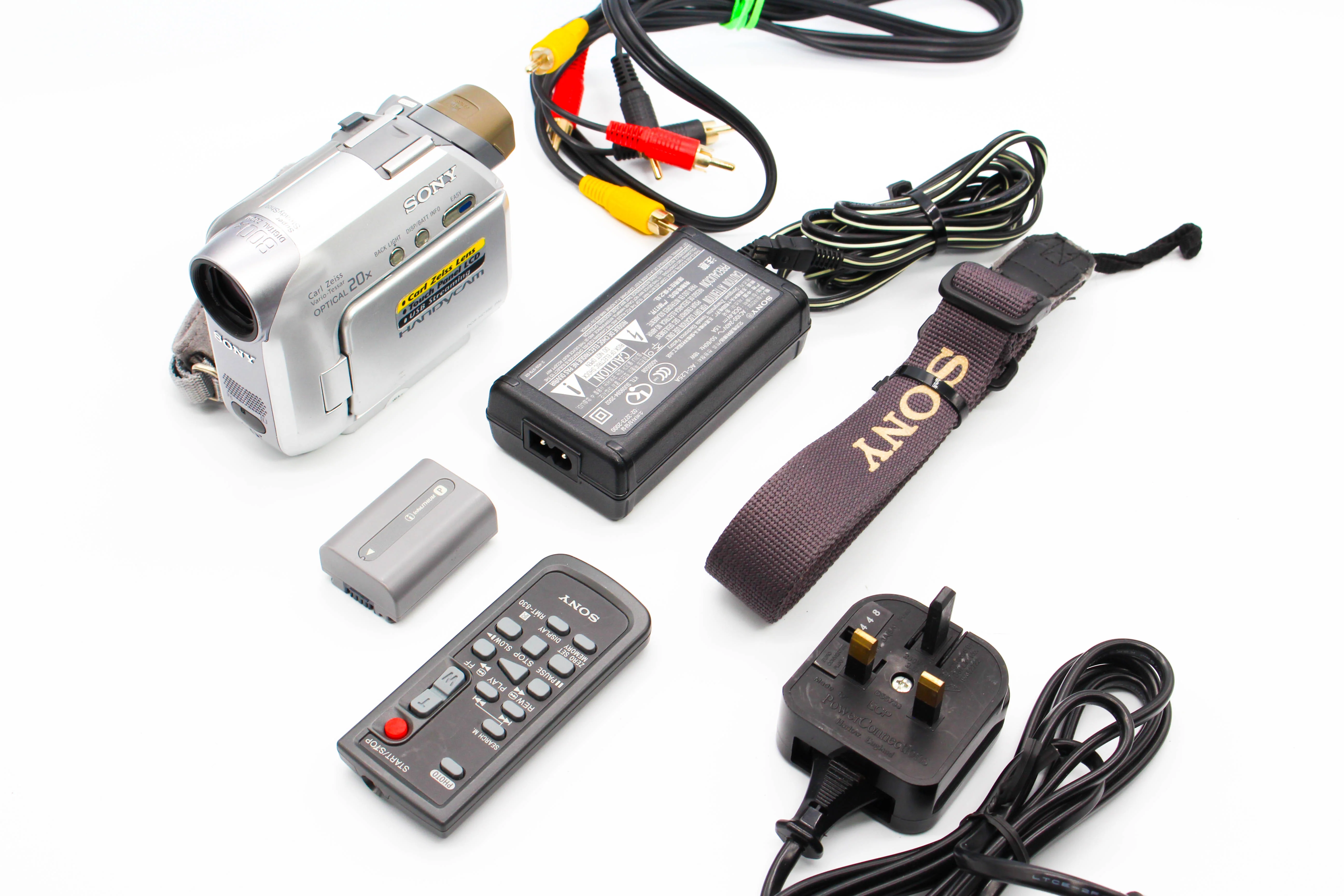 Sony DCR-HC19E MiniDV Video Handycam Camcorder Camera - Tested Bundle Excellent - Image 2