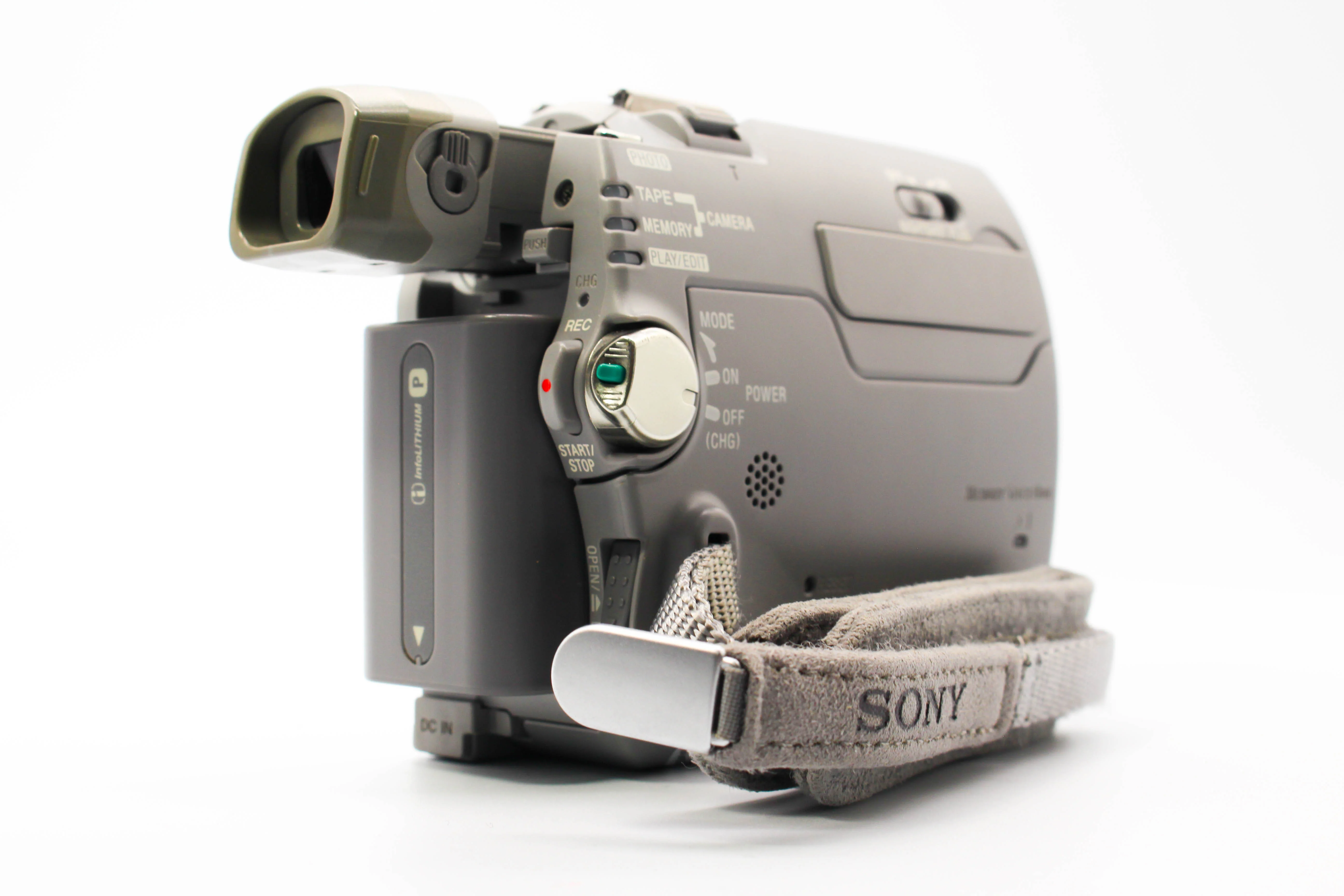 Sony DCR-HC30E MiniDV Handycam Tape Digital Video Camcorder - Tested Bundle Excellent - Image 4