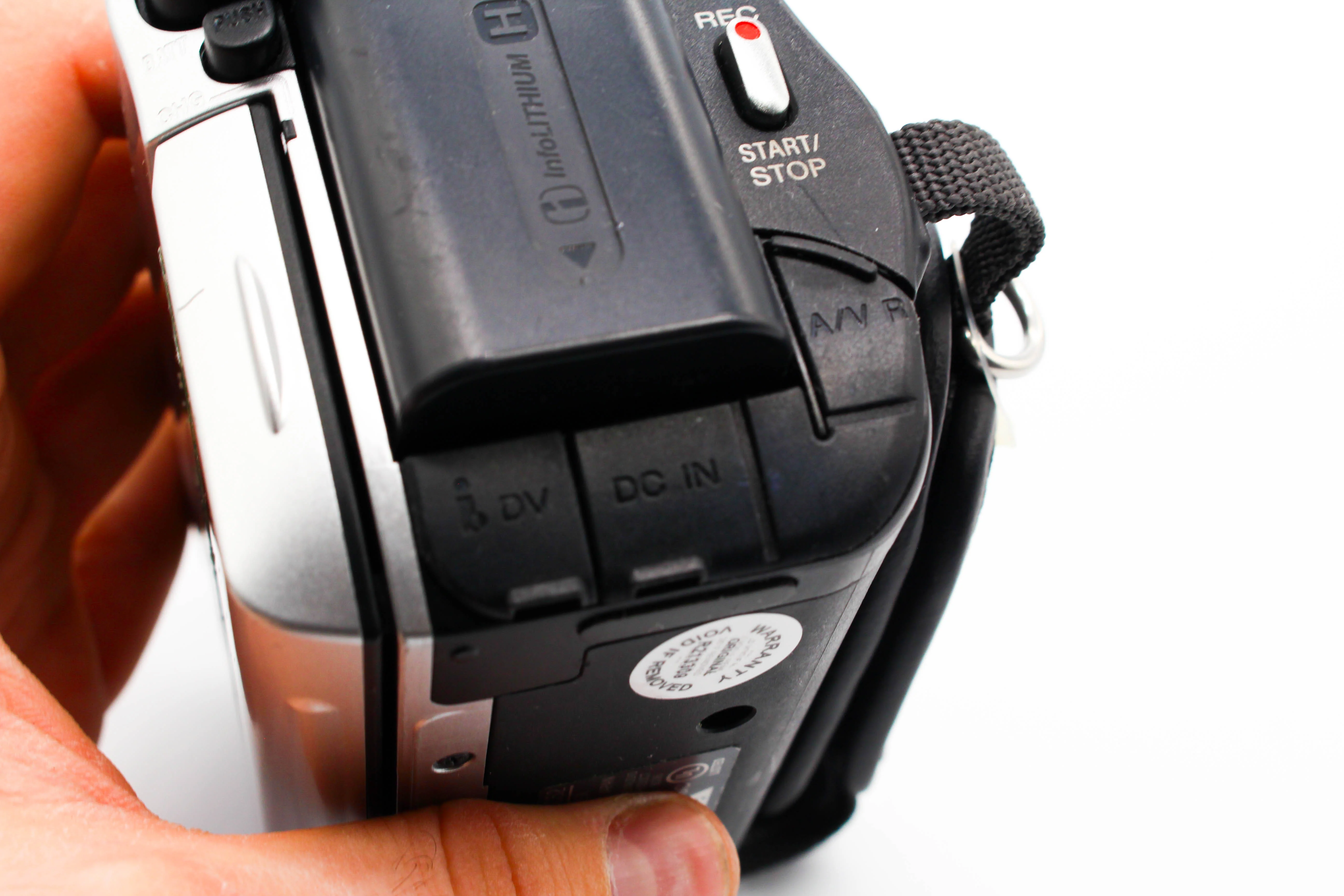 Sony DCR-HC52 NTSC MiniDV Digital Video Handycam Camcorder Camera - Tested Bundle Excellent - Image 7