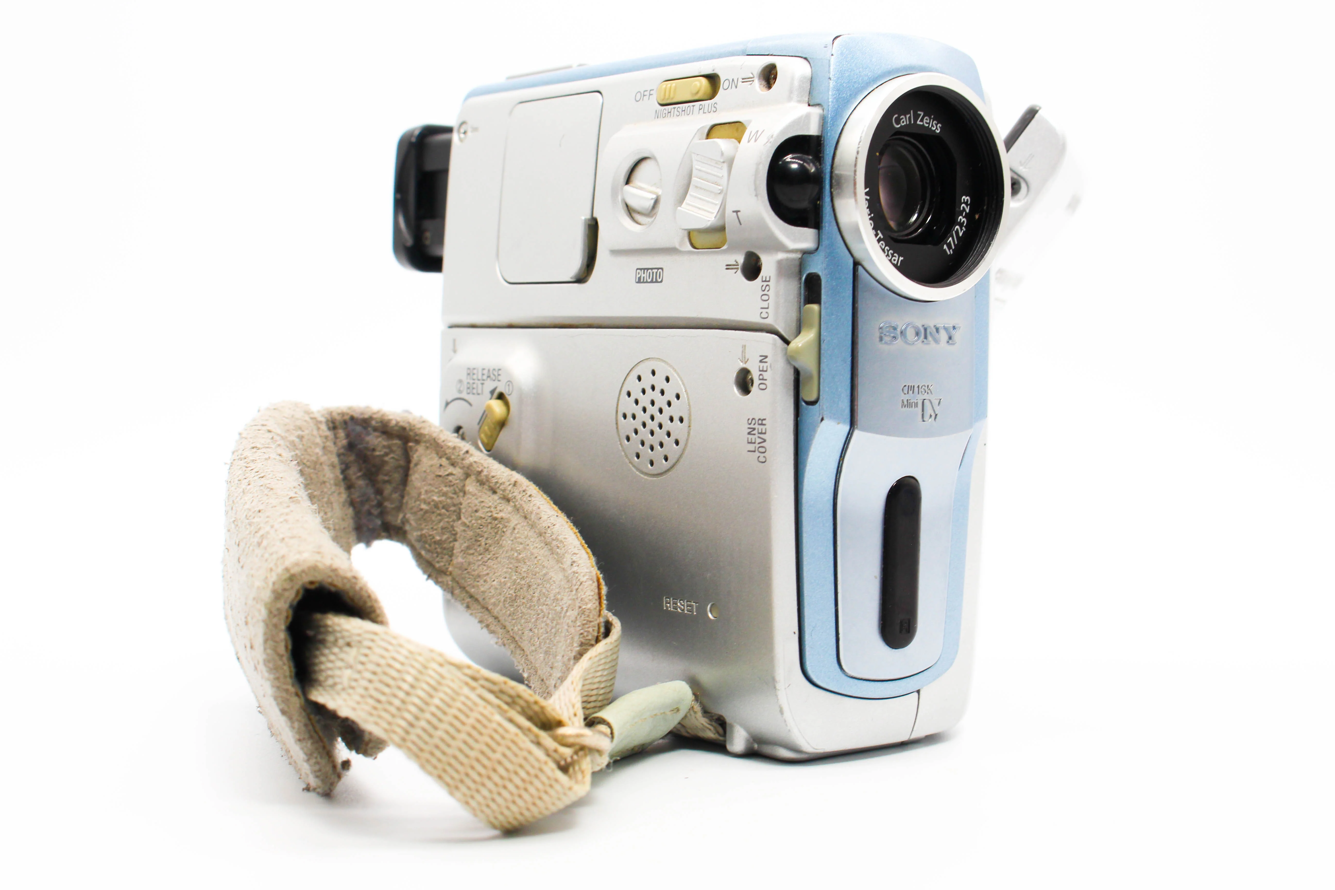 Sony DCR-PC106E MiniDV Video Handycam Camcorder Camera - Tested Bundle Rare - Image 4